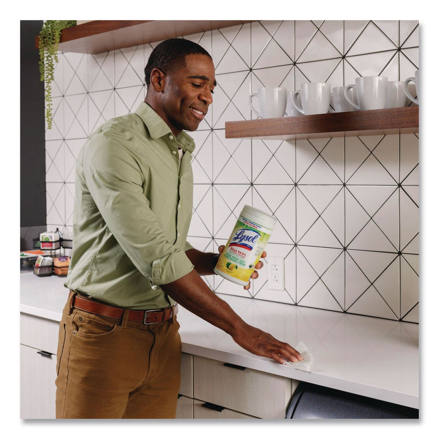 LYSOL® Brand Disinfecting Wipes II Fresh Citrus Scent, 1-Ply, 7 x 7.25, Fresh Citrus, White, 70 Wipes/Canister (RAC49128EA)