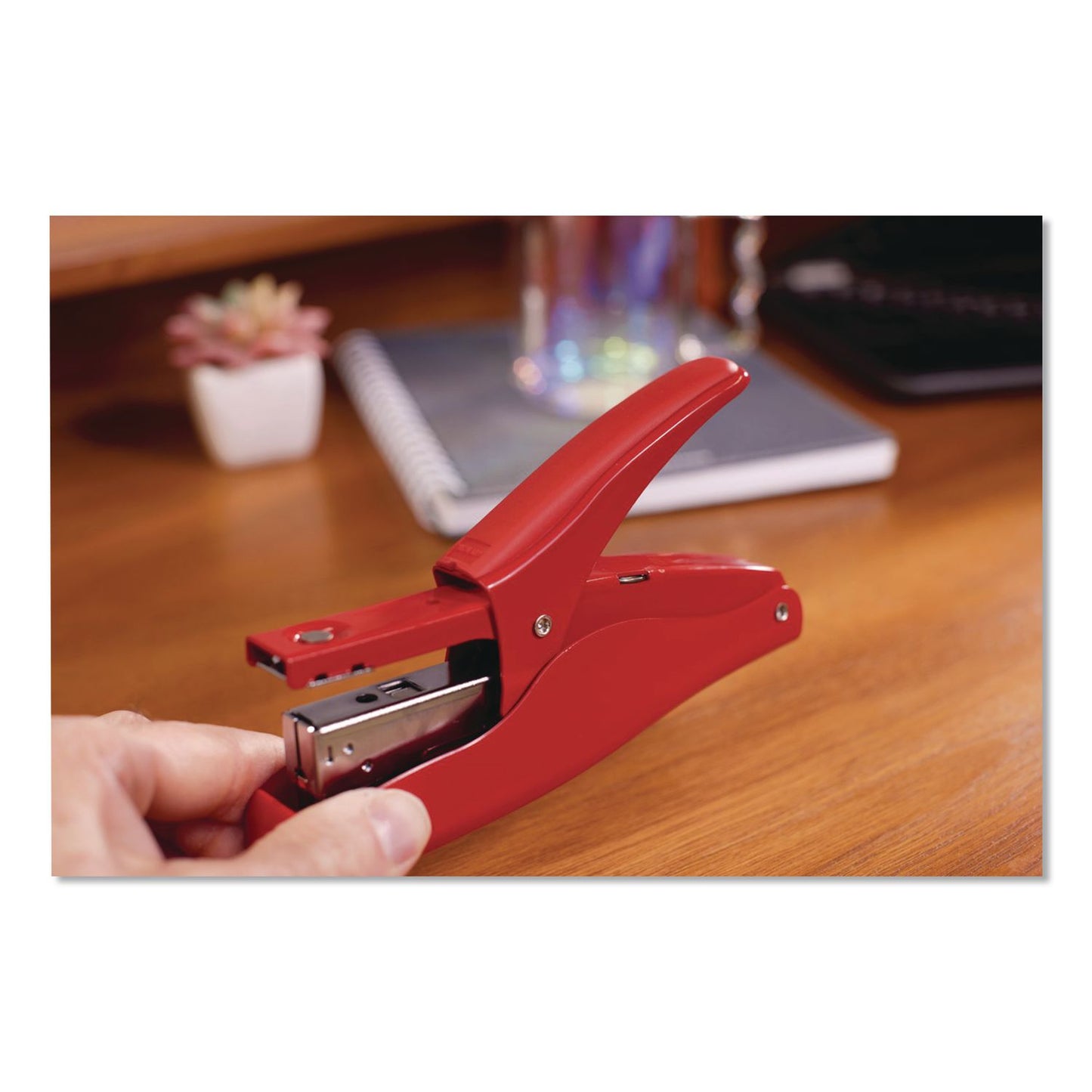 Swingline® Vintage Plier Stapler, 25-Sheet Capacity, Rio Red (GBCS701059)
