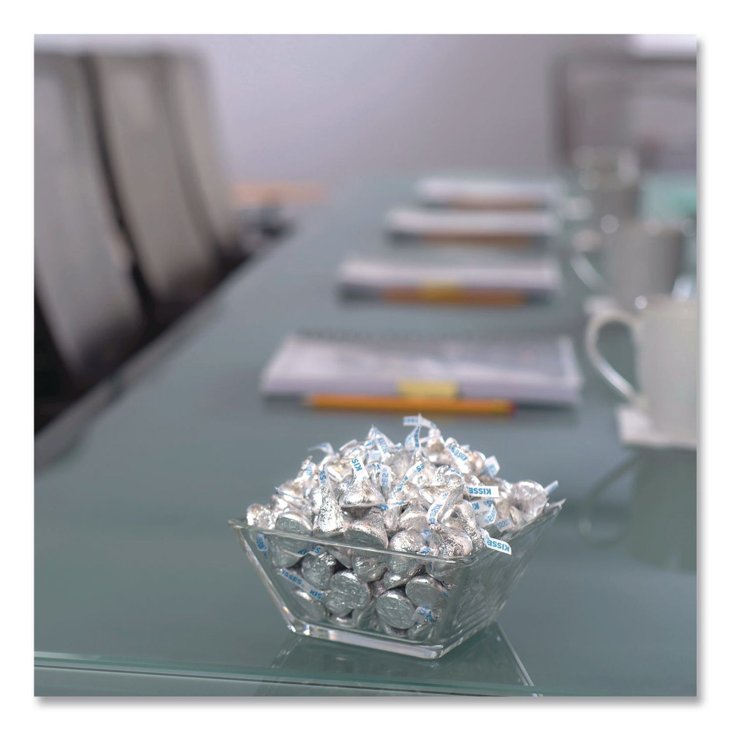 Hershey®'s KISSES Milk Chocolate Candy, Silver Foils, 60 oz Bag (HRSHEC33458)