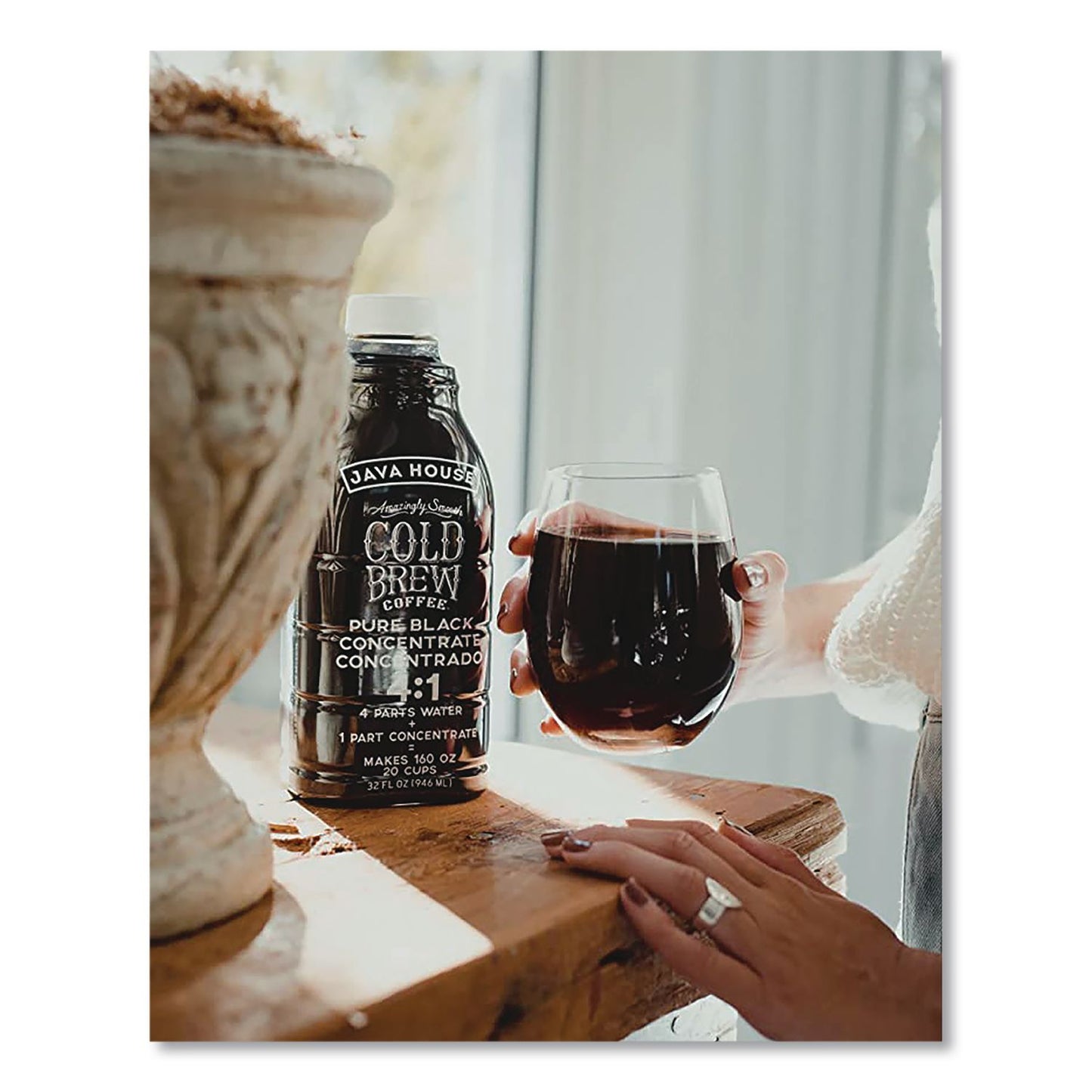 Java House® Cold Brew Coffee Concentrate, Pure Black, 32 oz Bottle (JVHHFP01607)