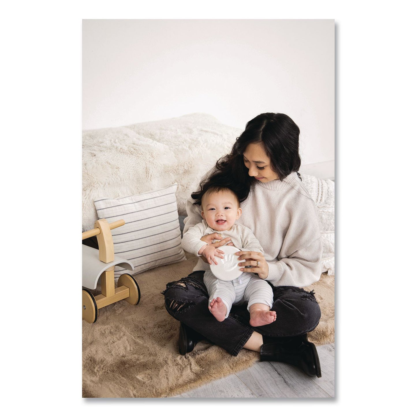 pearhead® Babyprints Handprint or Footprint Keepsake Ornament Kit, 100% Baby Safe Impression Material/Shaping Ring/Ribbon/Pin (PEH50020)