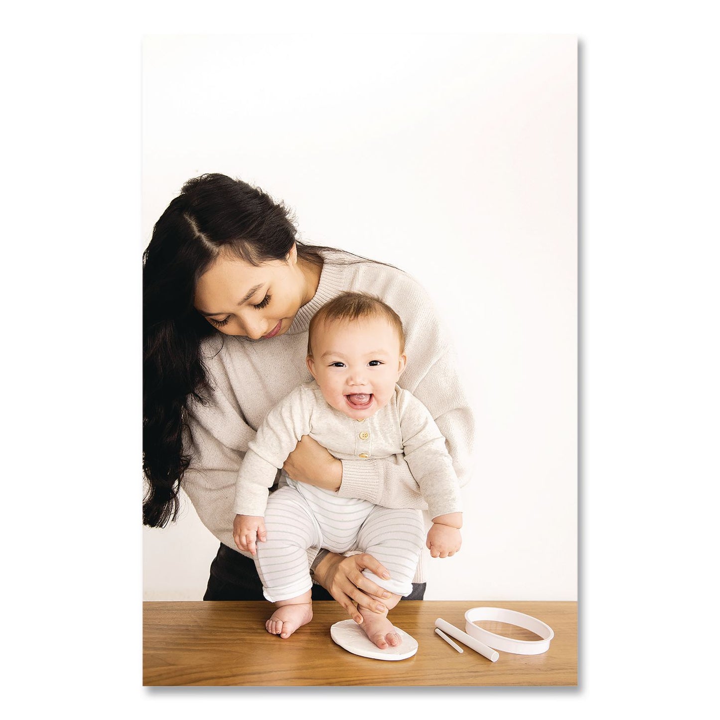 pearhead® Babyprints Handprint or Footprint Keepsake Ornament Kit, 100% Baby Safe Impression Material/Shaping Ring/Ribbon/Pin (PEH50020)