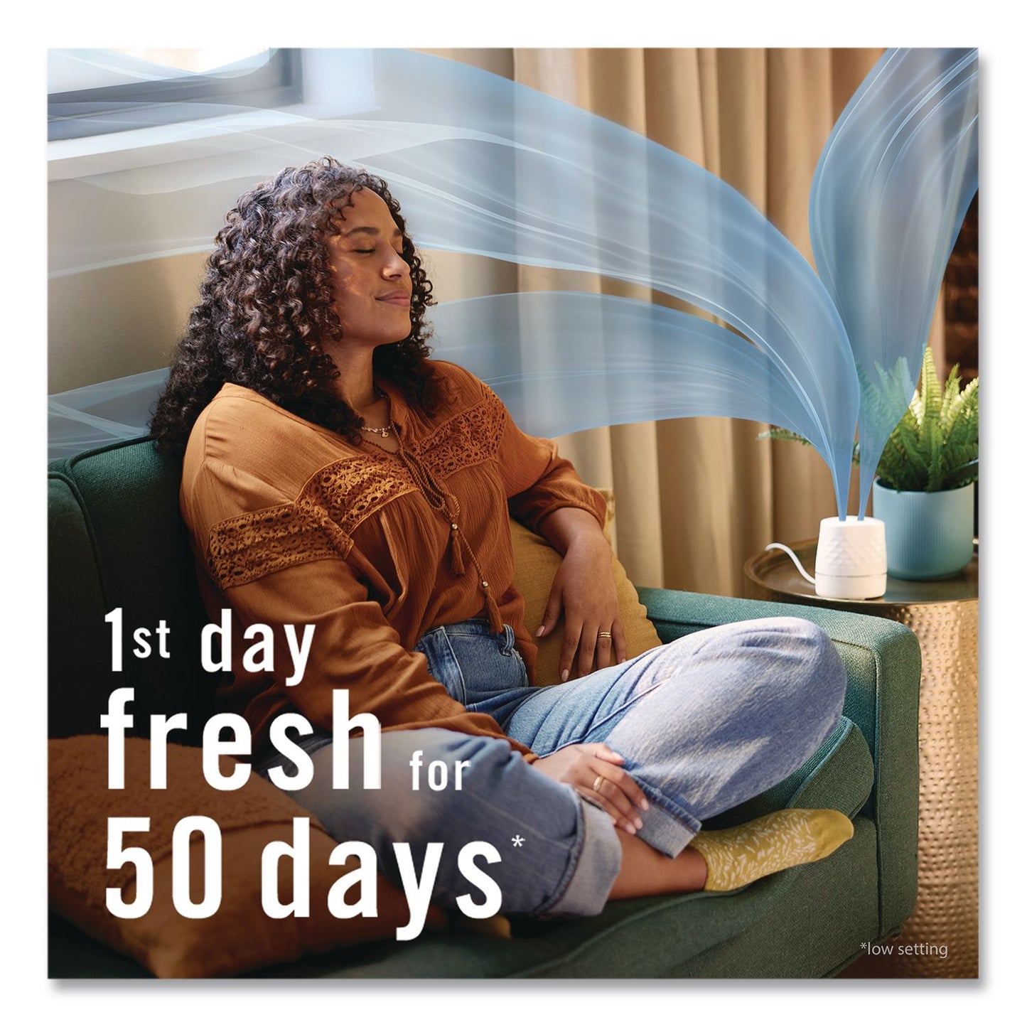 Febreze® Plug Scent Booster Oil Diffuser, 4.44 x 5.43 x 4.25, White (PGC14637)