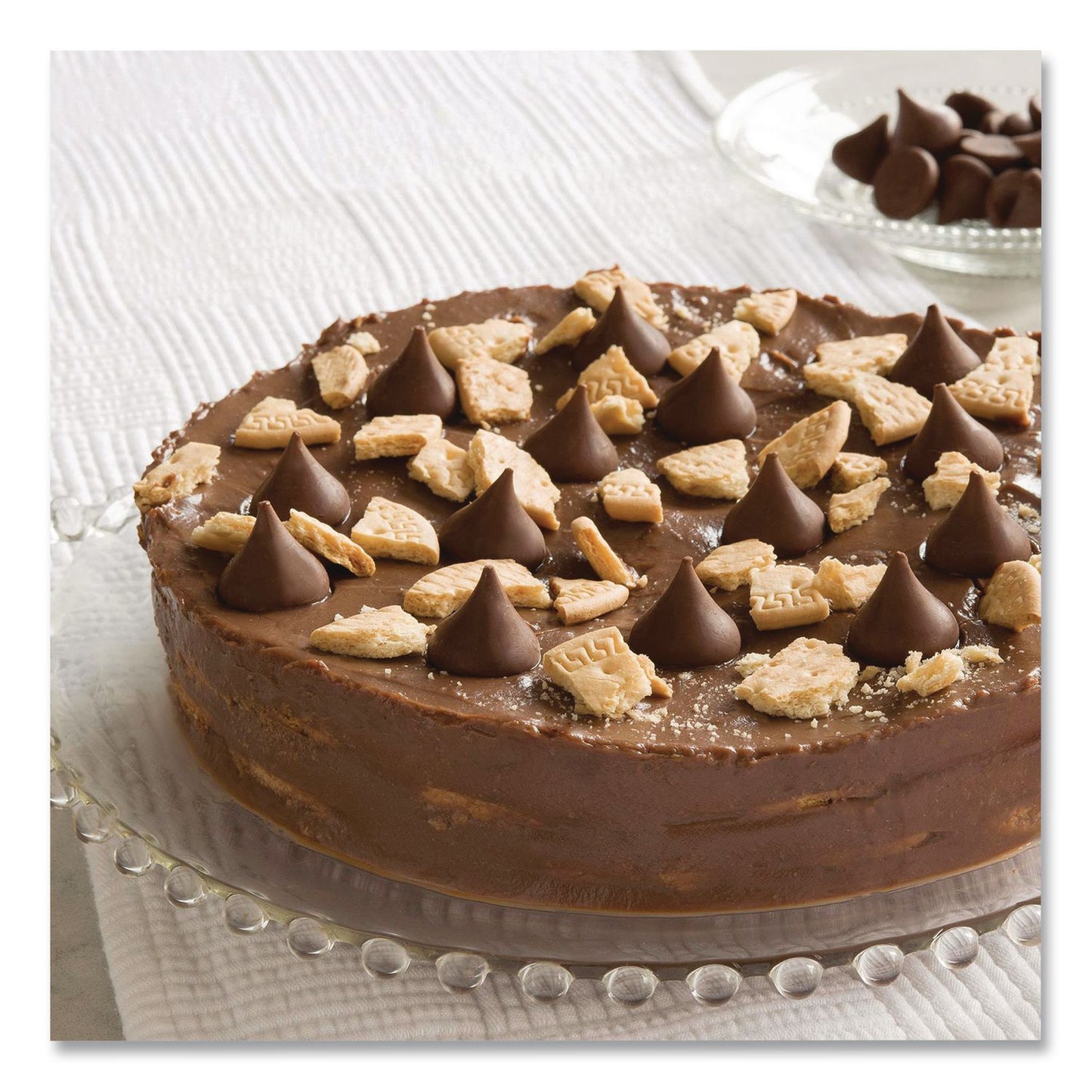 Hershey®'s KISSES Milk Chocolate Candy, Party Pack, 35.8 oz Bag (HRSHEC13480)