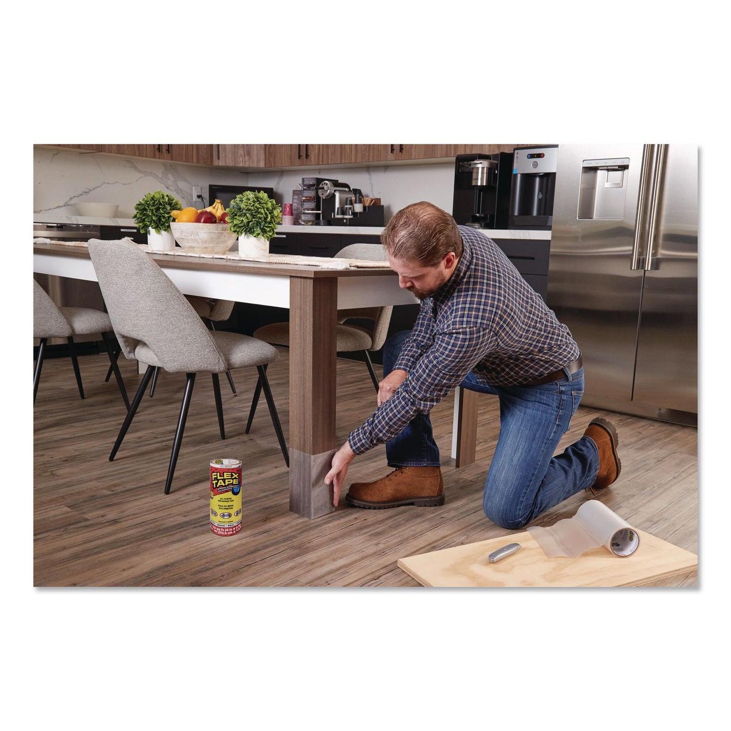 Flex Seal Products® MAX Strong Rubberized Waterproof Tape, 4" Core, 39 mils Thick, 8" x 25 ft, Clear, 3/Carton (FSGTFSMAXCLR08)