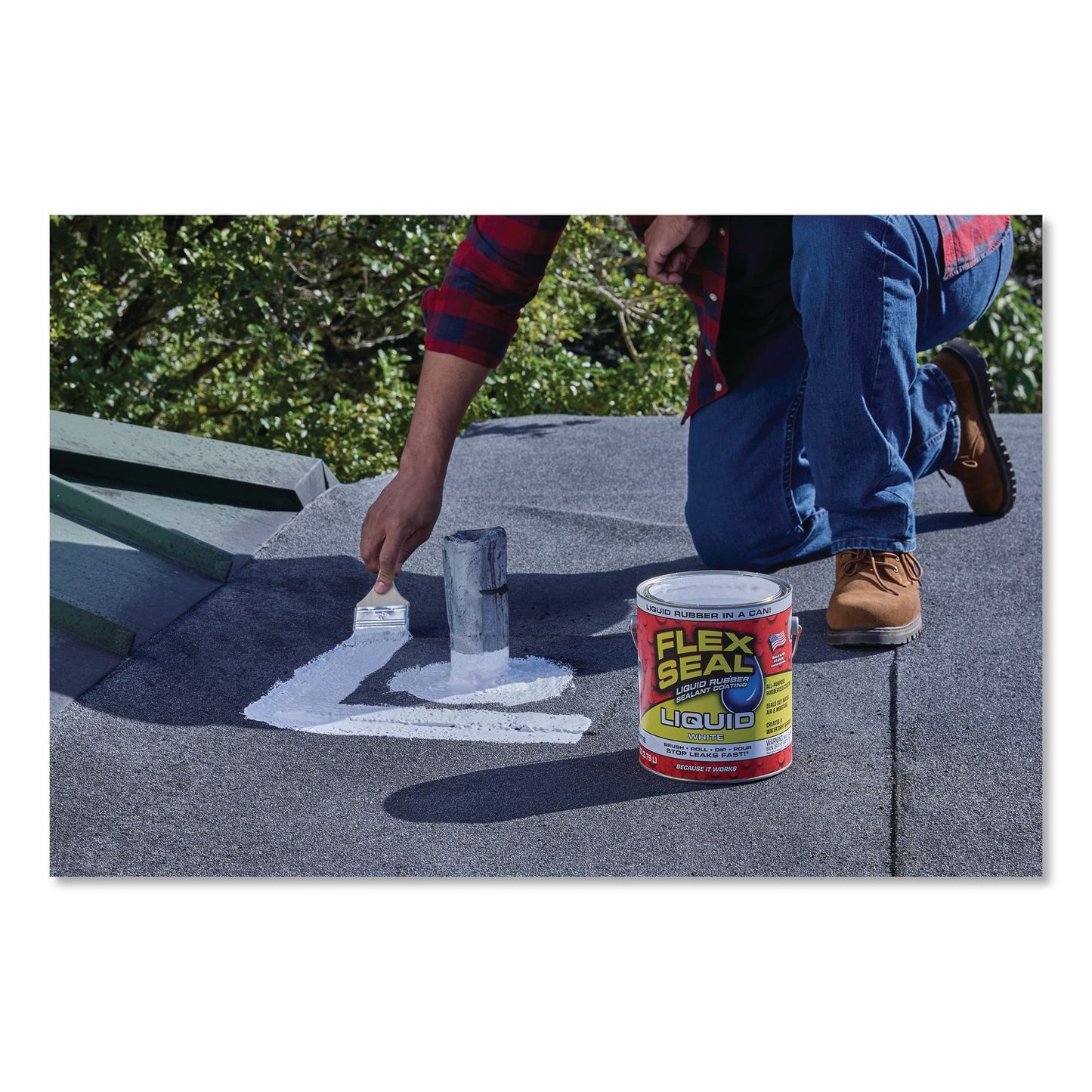 Flex Seal Products® Flex Seal Liquid Rubber Sealant Coating Liquid, 1 gal Can, Dries White, 2/Carton (FSGUS855WHT012)