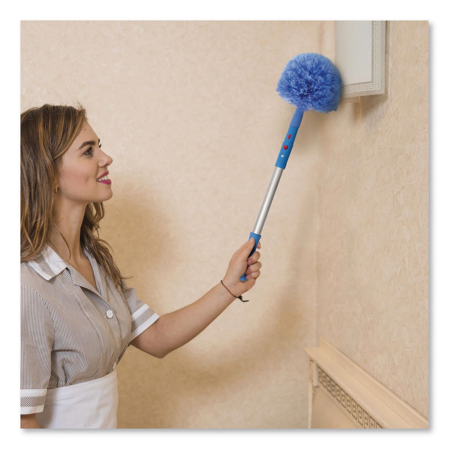 Gritt Commercial Cobweb/Corner Duster Brush with 20" Pole, 3/Kit (GCEGRI1083PK)