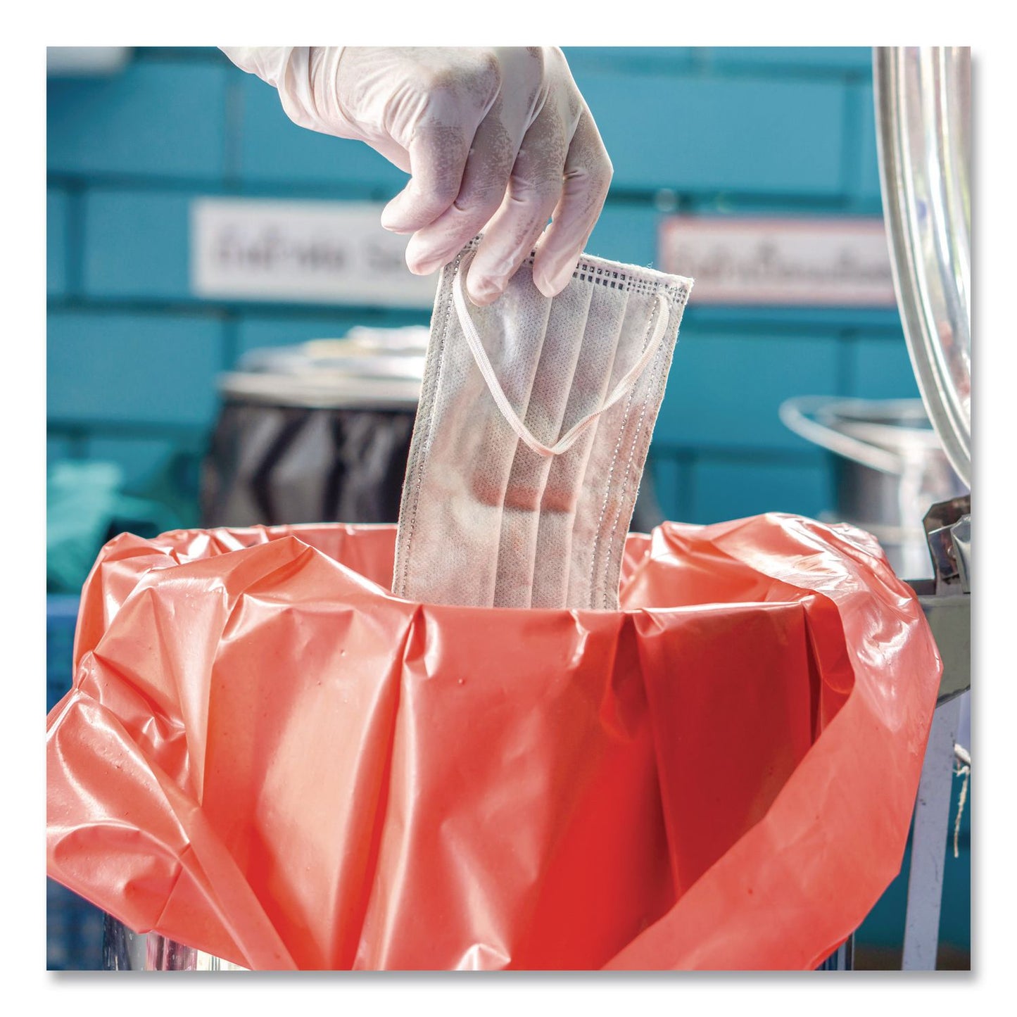 Heritage Healthcare Biohazard Printed Can Liners, Biohazard Infectious Waste, 16 gal, 1.3 mil, 24" x 32", Red, Flat Pack, 500/Carton (HERA4832PR)