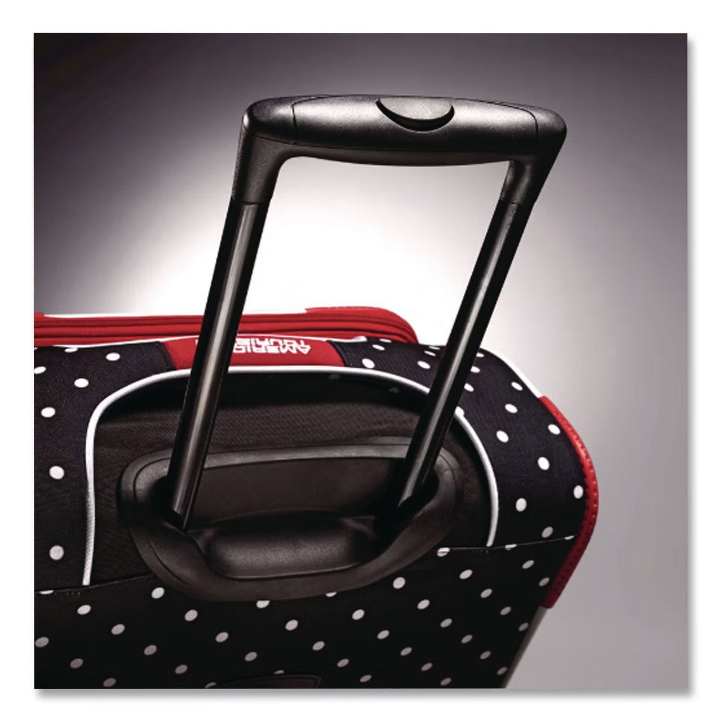 AMERICAN TOURISTER Disney Minnie Mouse Red Bow Softside Spinner Suitcase, 11 x 19 x 31, Black/Red/White (SML676154754)