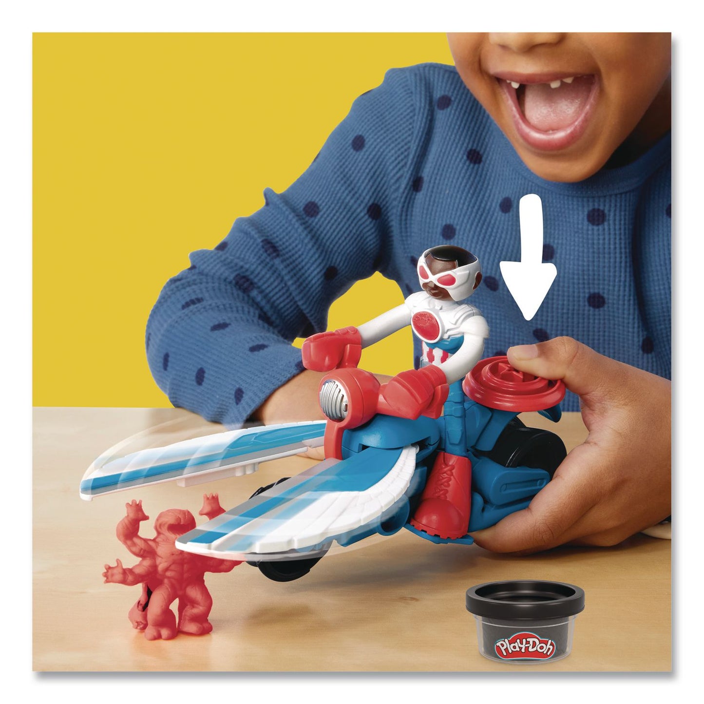 Hasbro Play-Doh Captain America Moto-Slicer Playset (HSBG0555)