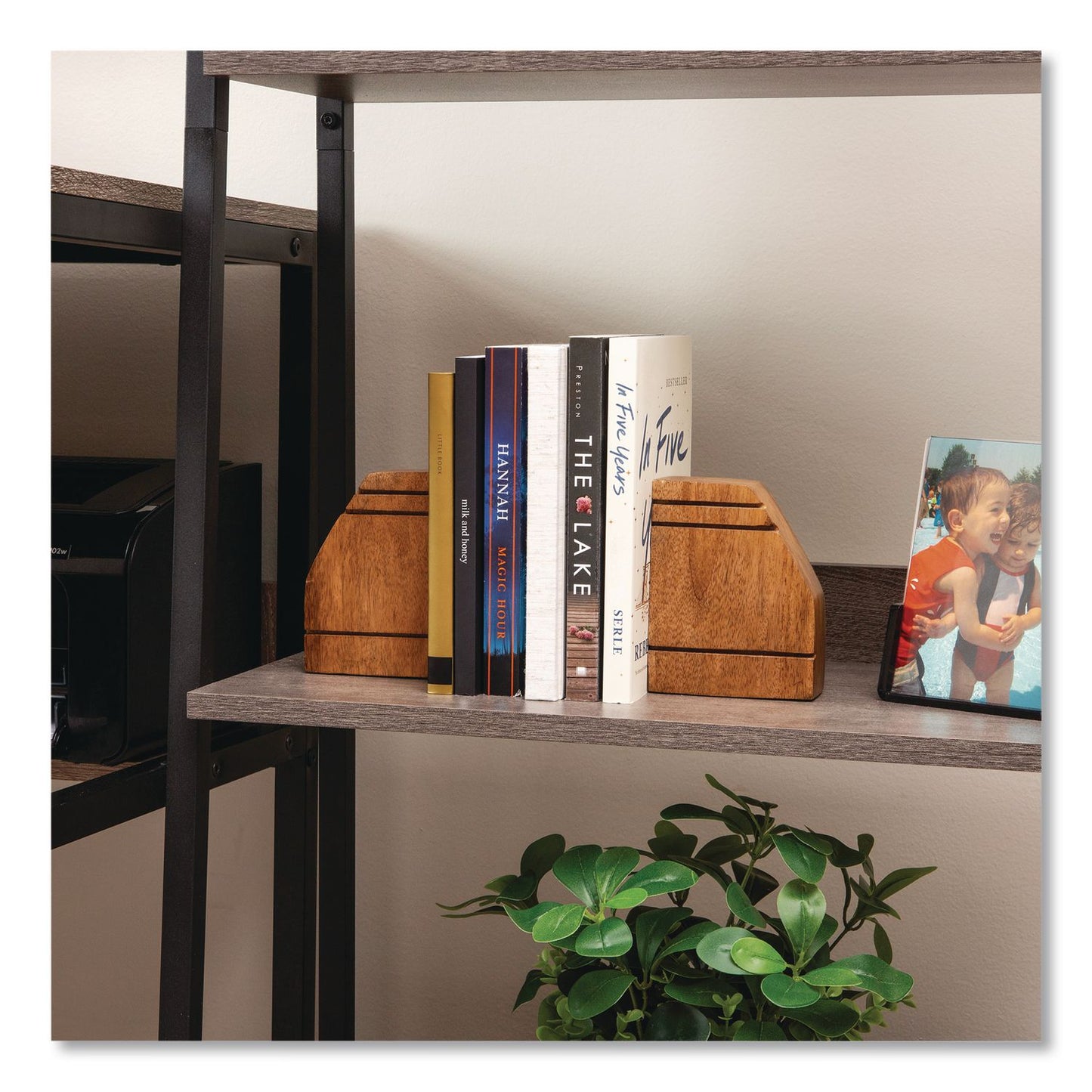 Mind Reader Wood Rustic Bookends, Nonskid Base, 1.5 x 4 x 4.75, Brown (EMSWOODEND2BRN)