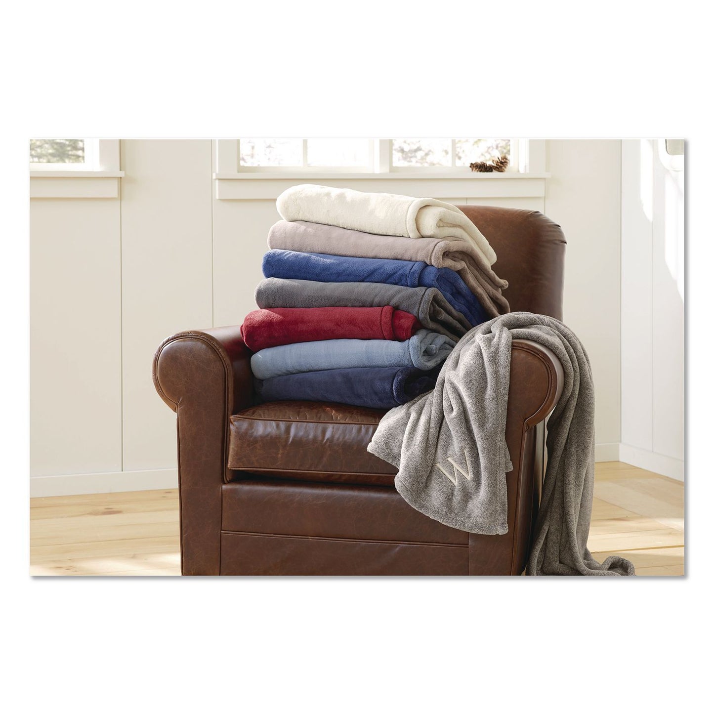 L.L.Bean® Wicked Plush Throw, 60 x 80, Navy (LLB30278274)