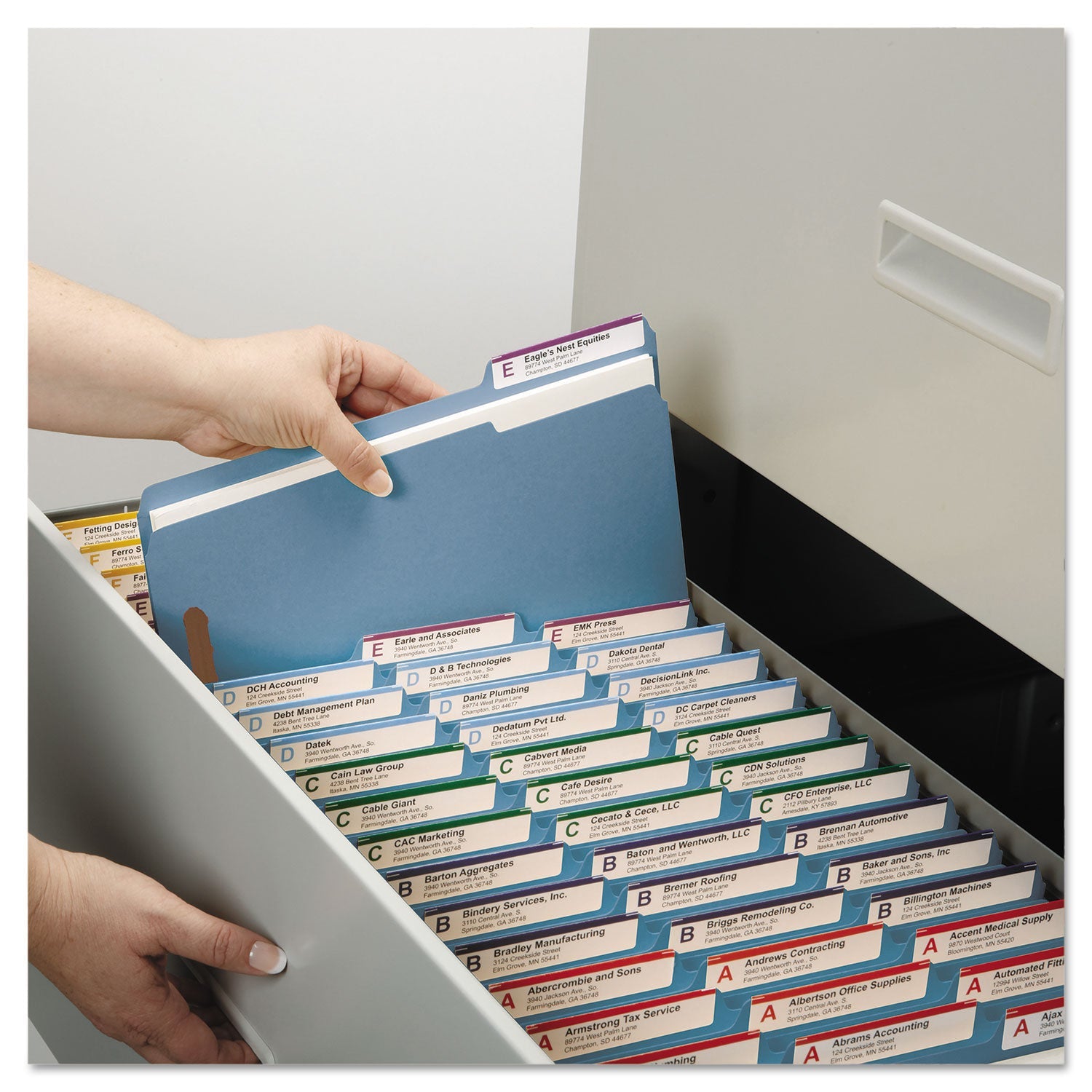 smead-top-tab-colored-2-fastener-folders-num-smd12040_6