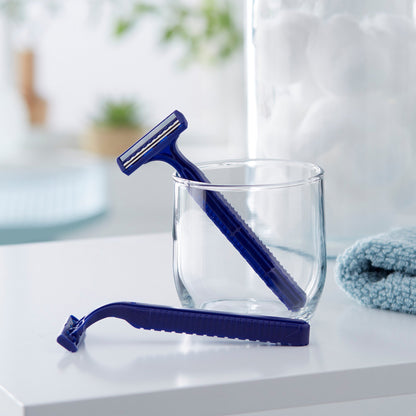 McKesson Personal Razor with Lubricating Strip Single Edge Twin Blade NonSterile Disposable (899539_PK)