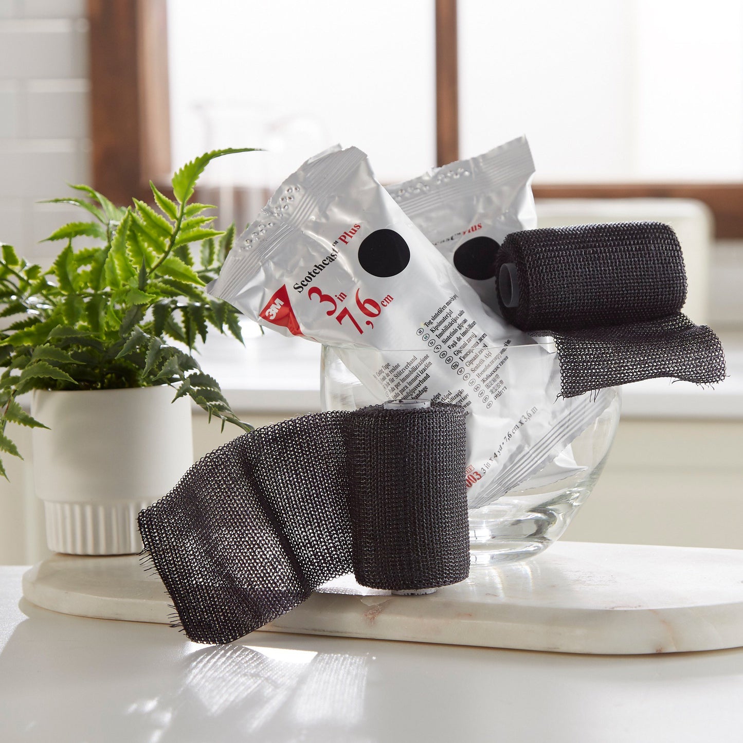 3M™ Scotchcast™ Plus Cast Tape 3 Inch X 12 Foot Fiberglass / Resin Black (201253_CS)