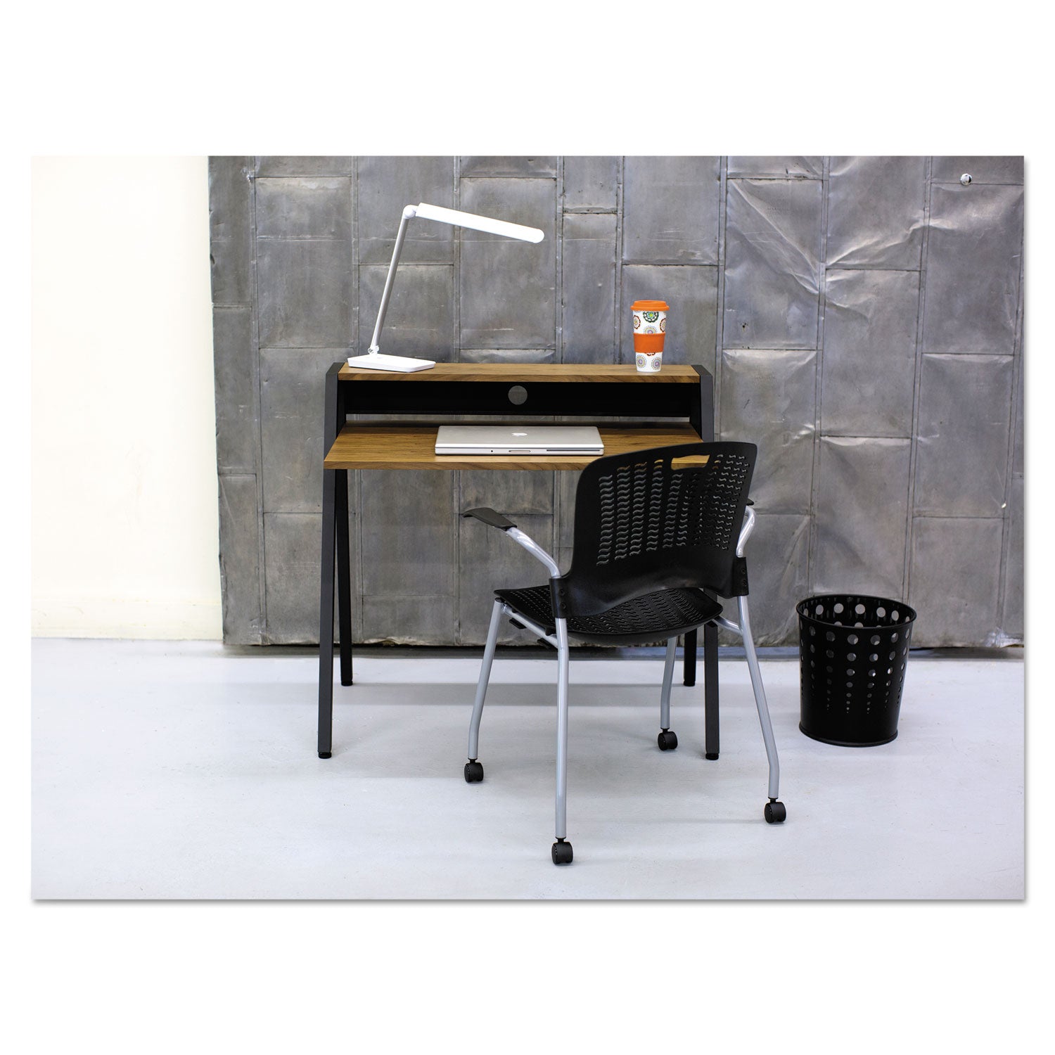 safco-bubble-wastebasket-num-saf9740bl_5