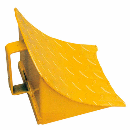 Global Industrial Steel Wheel & Tire Chock 7-1/2"L x 7-1/2"W x 8-1/2"H (WB241965)