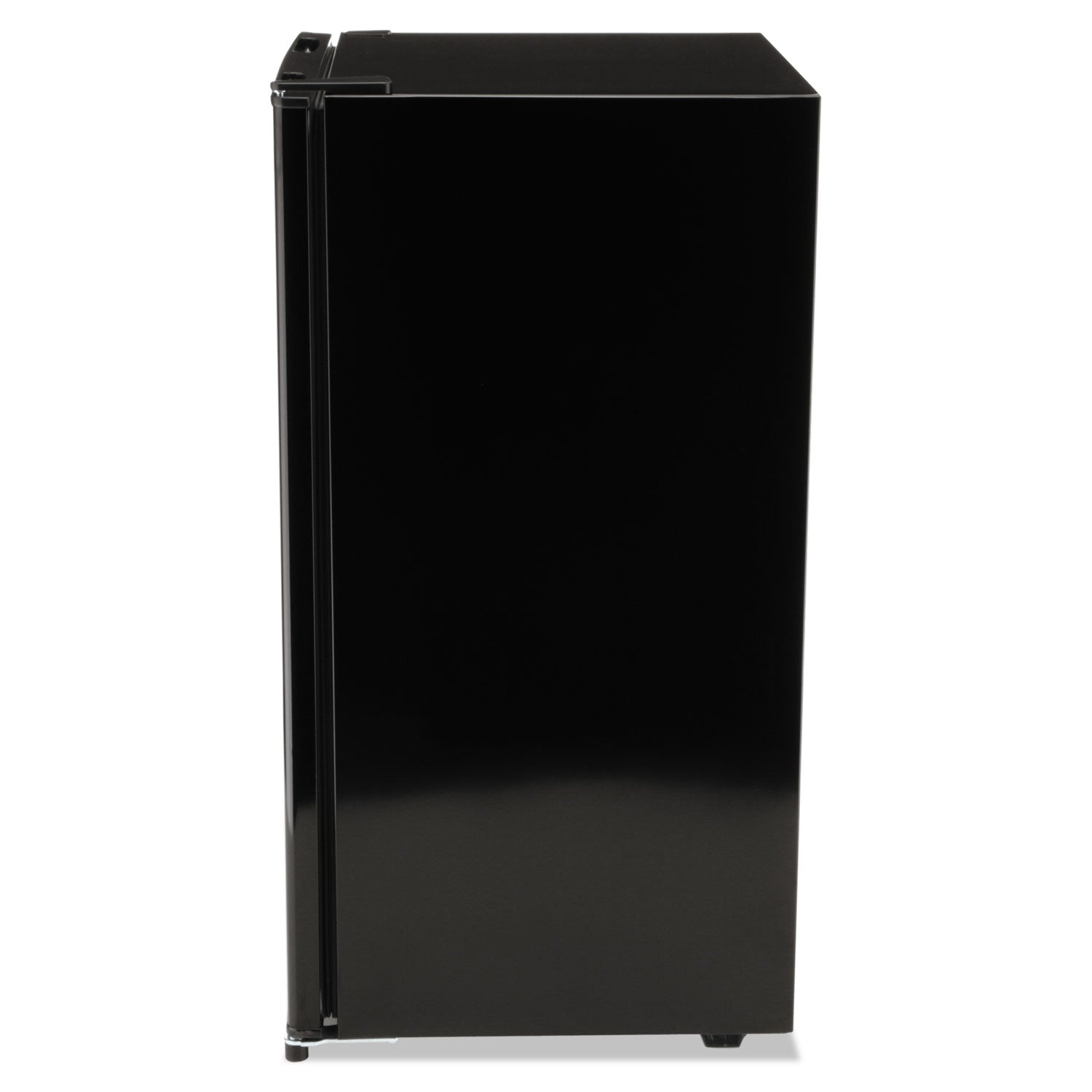 avanti-products-3-3-cu-ft-refrigerator-with-chiller-compartment-num-avarm3316b_3