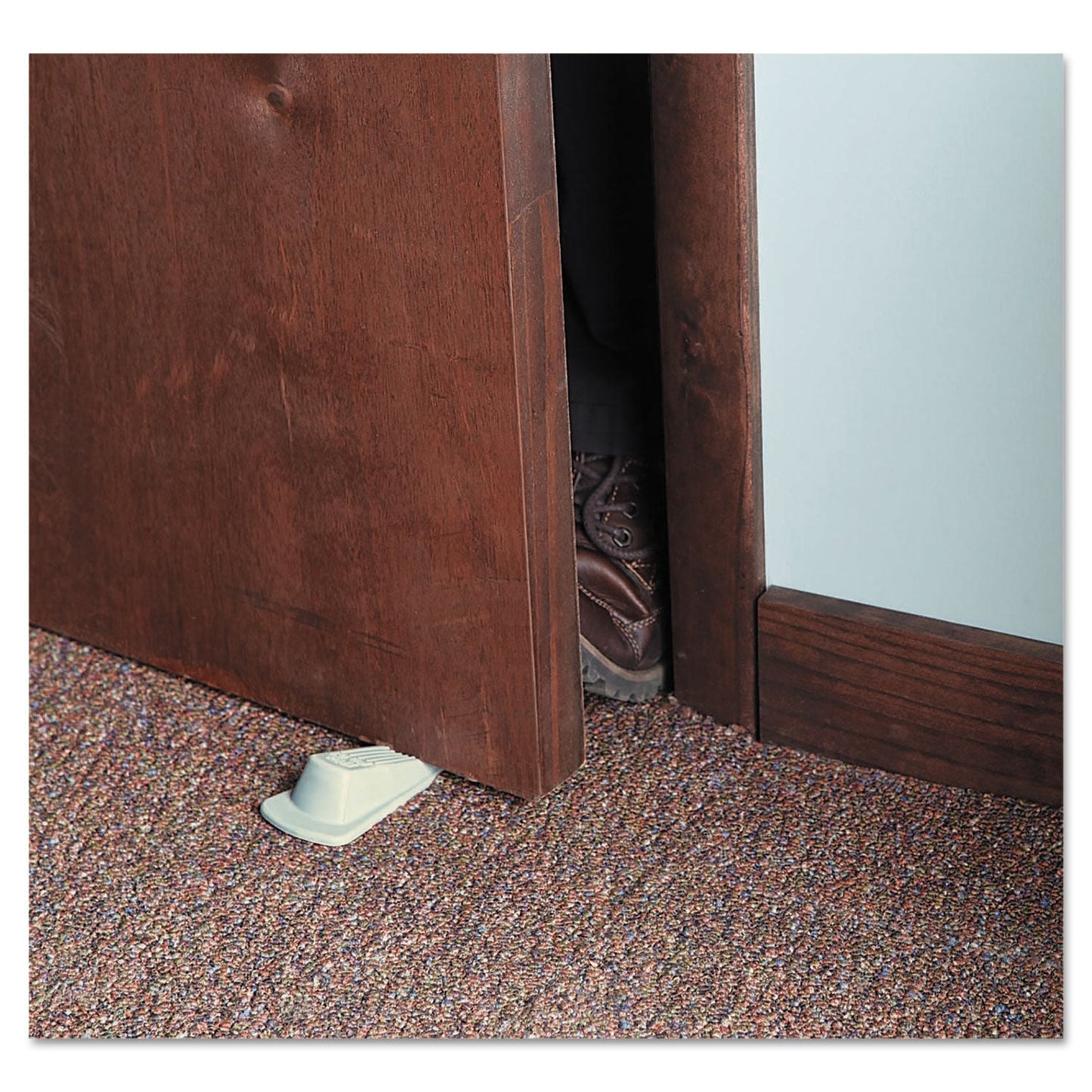 master-caster-big-foot-doorstop-num-mas00975_5
