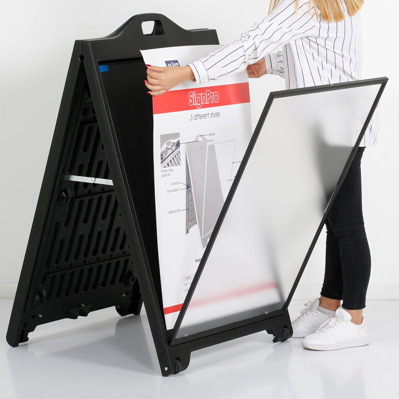 street-signpro-poster-size-24x36-black-with-lens-upsp120024x2000_4