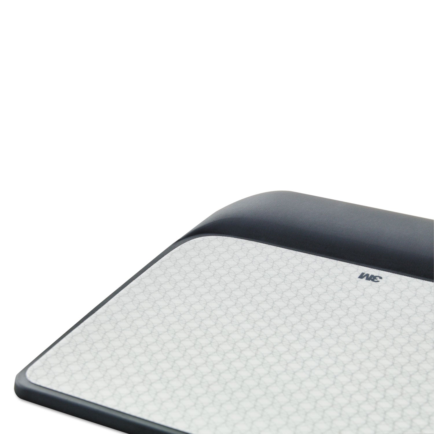 3m-mouse-pad-with-precise-mousing-surface-and-gel-wrist-rest-num-mmmmw85b_6