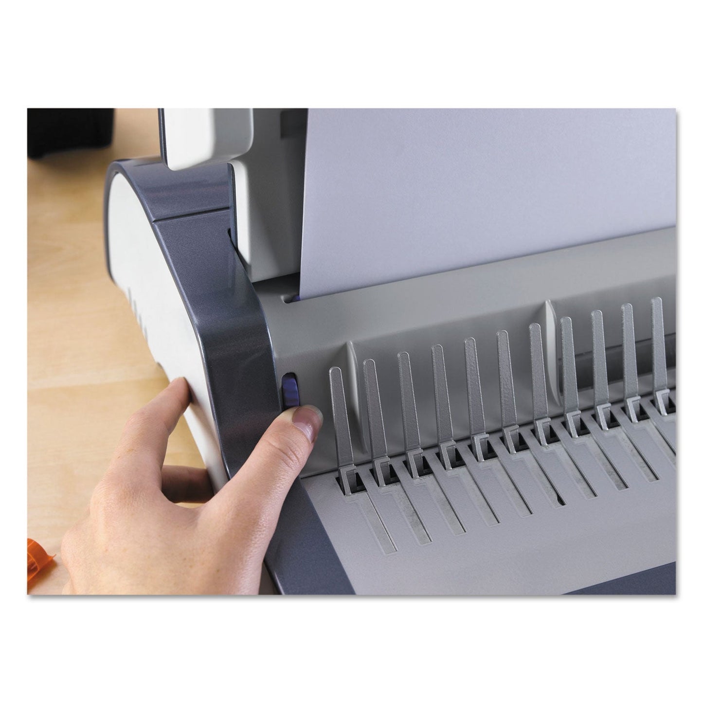 fellowes-quasar-500-manual-comb-binding-system-num-fel5227201_6