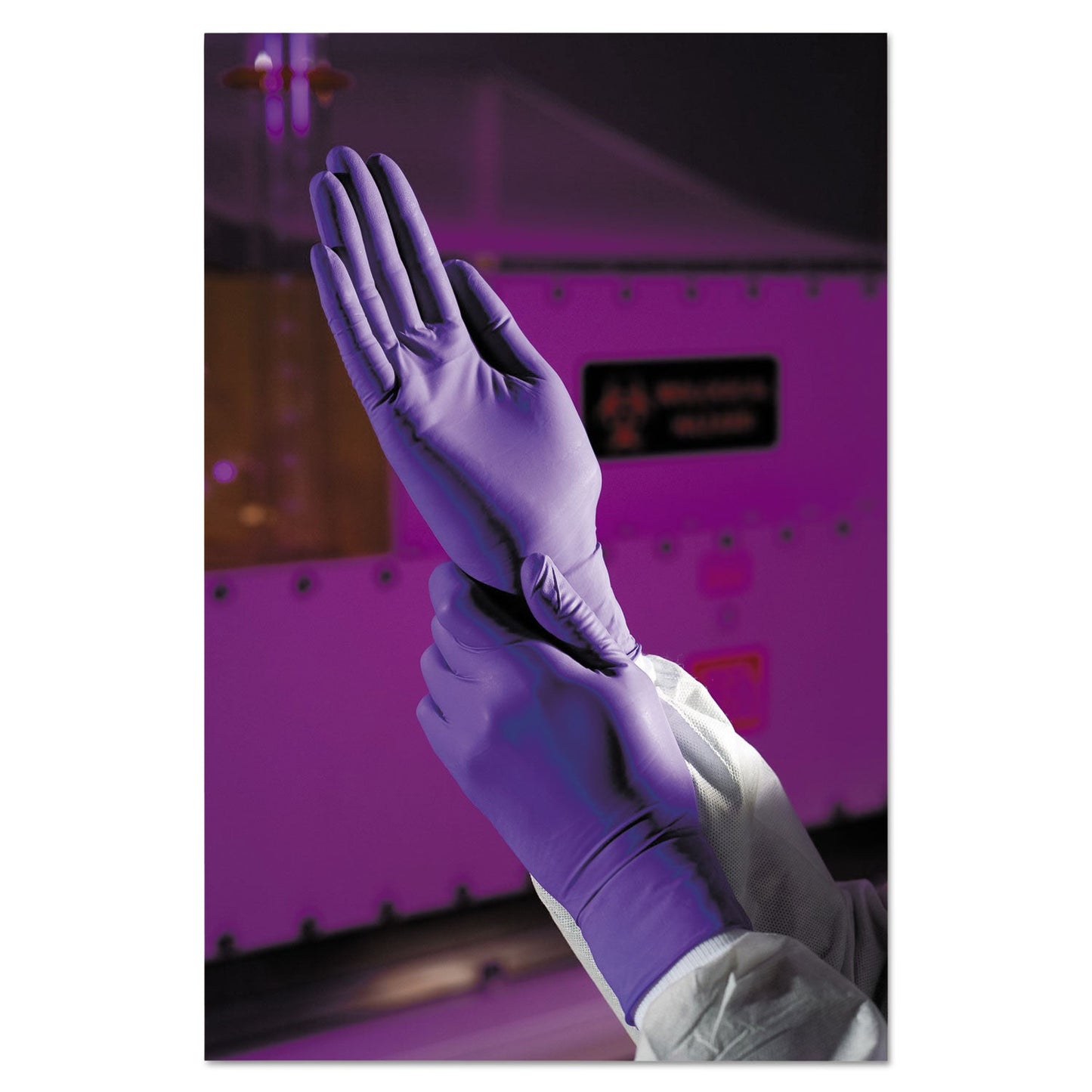kimberly-clark-purple-nitrile-exam-gloves-num-kim55080_2