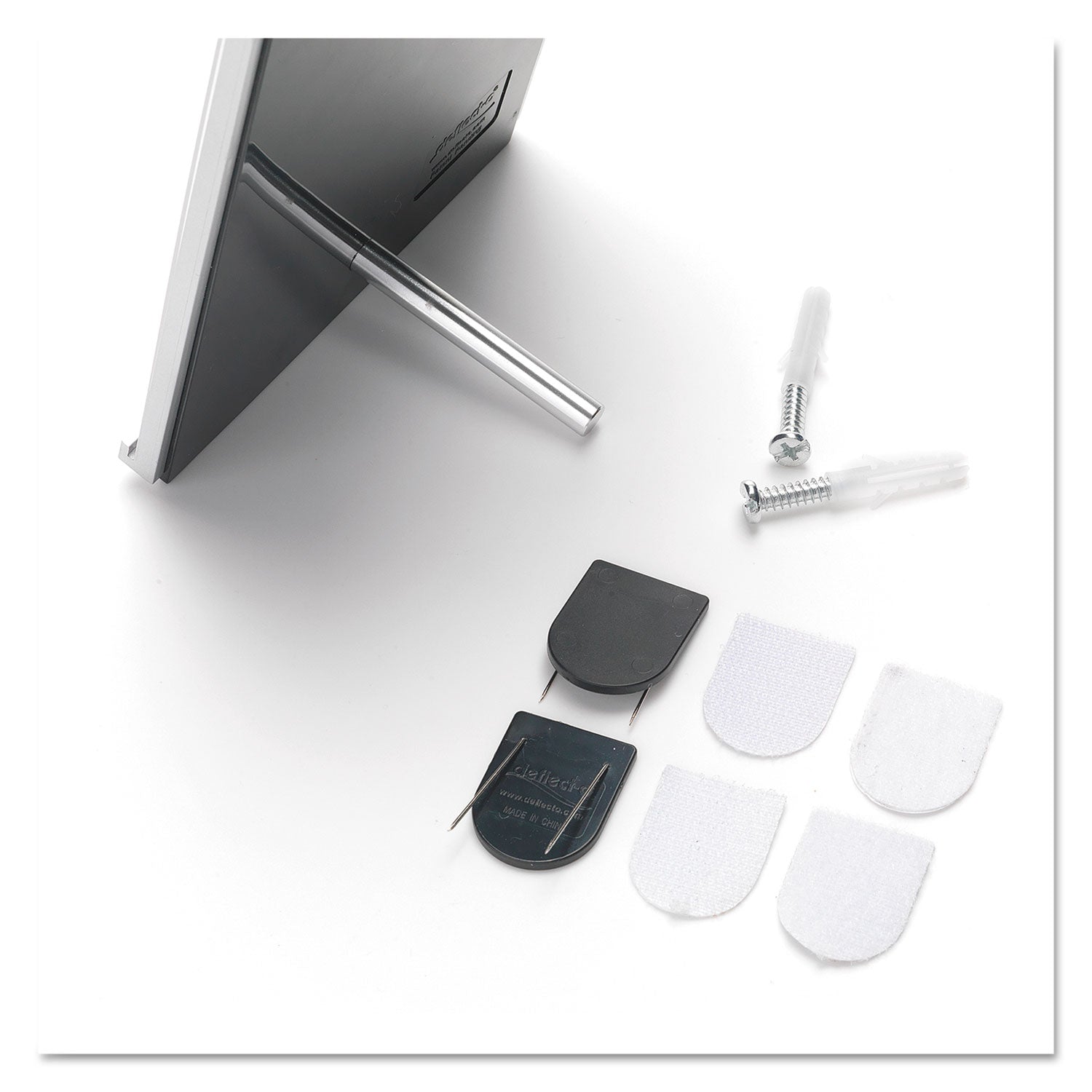 deflecto-interior-image-anti-glare-sign-holder-num-def89105_3