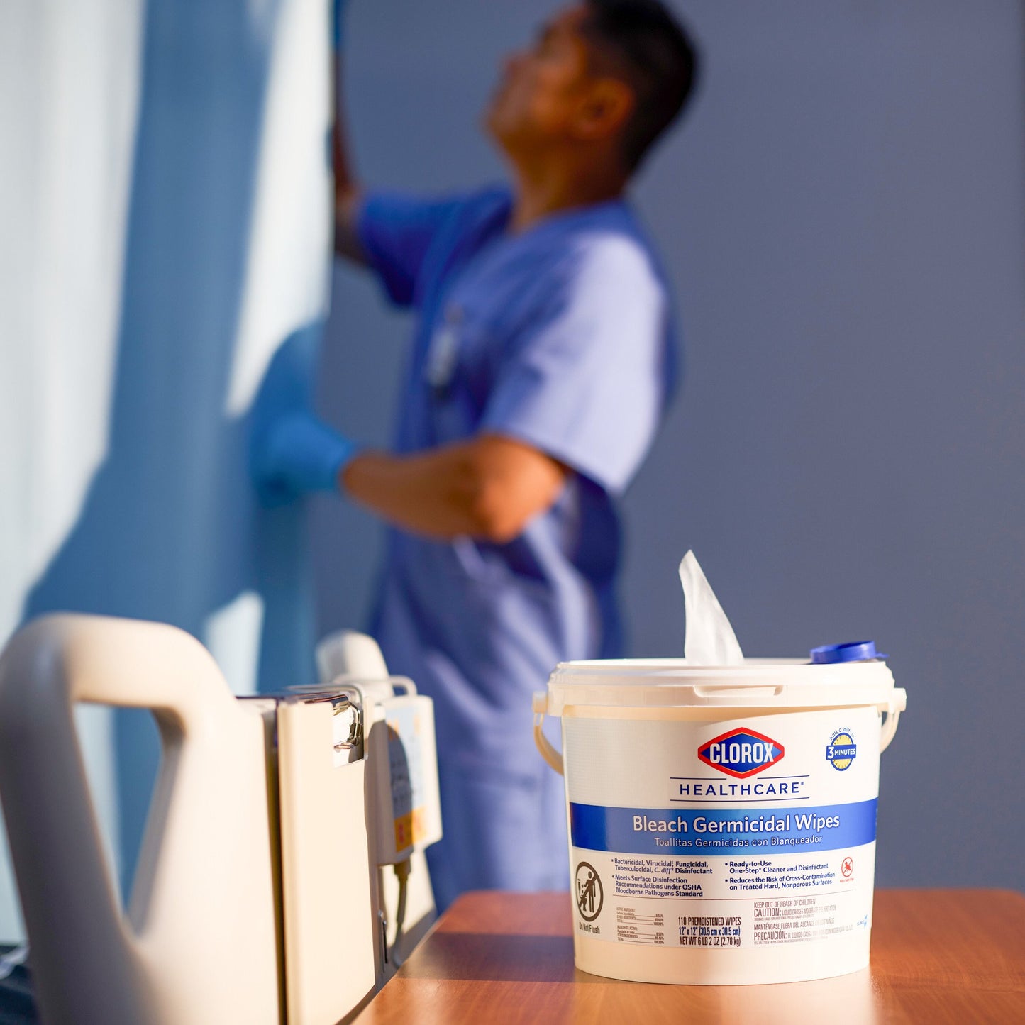 Clorox Healthcare® Surface Disinfectant Cleaner Premoistened Bleach Germicidal Manual Pull Wipe 150 Count Canister Floral Scent NonSterile (726380_PK)
