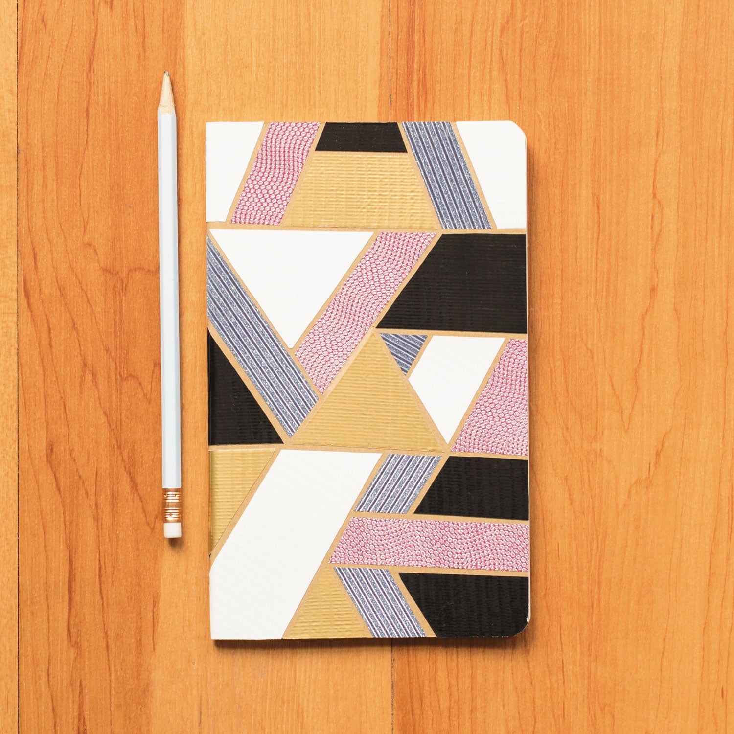 duck-colored-duct-tape-num-duc1265015_4