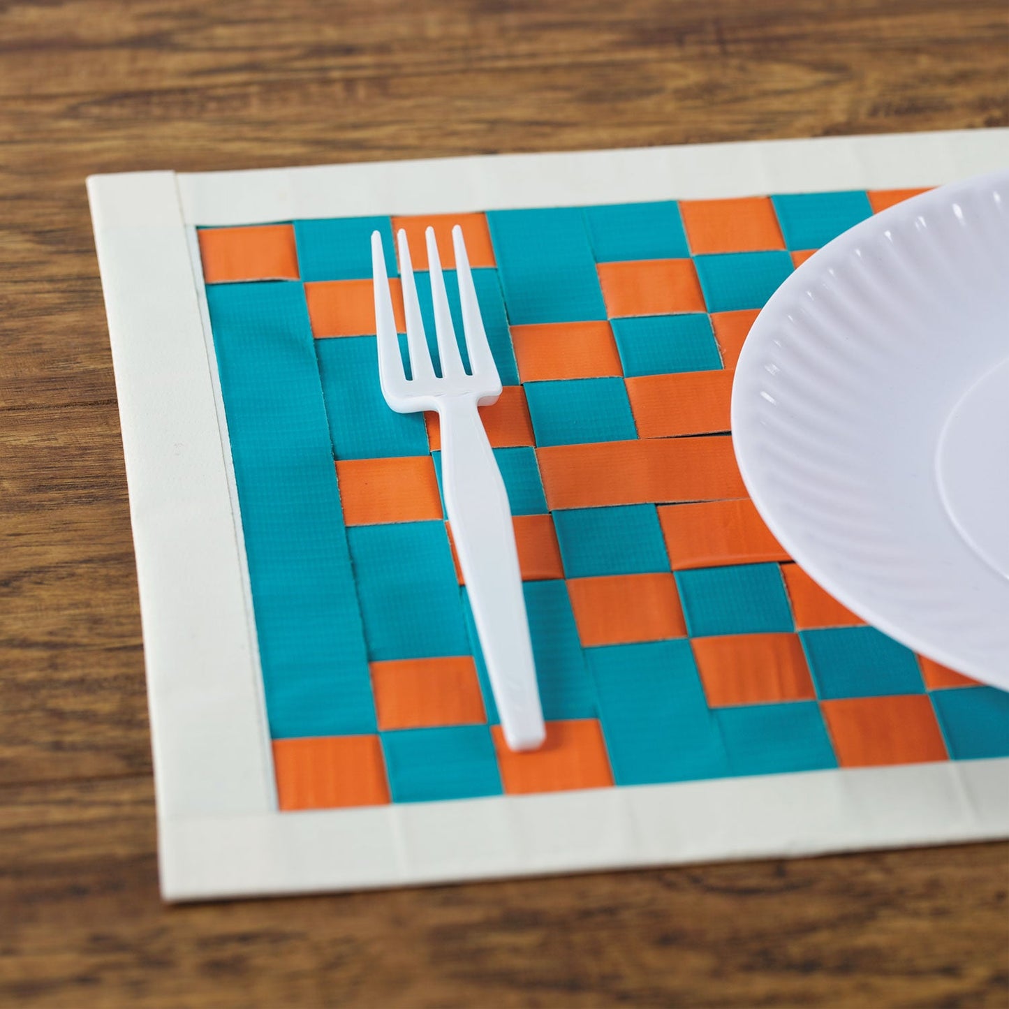 duck-colored-duct-tape-num-duc1265019_5