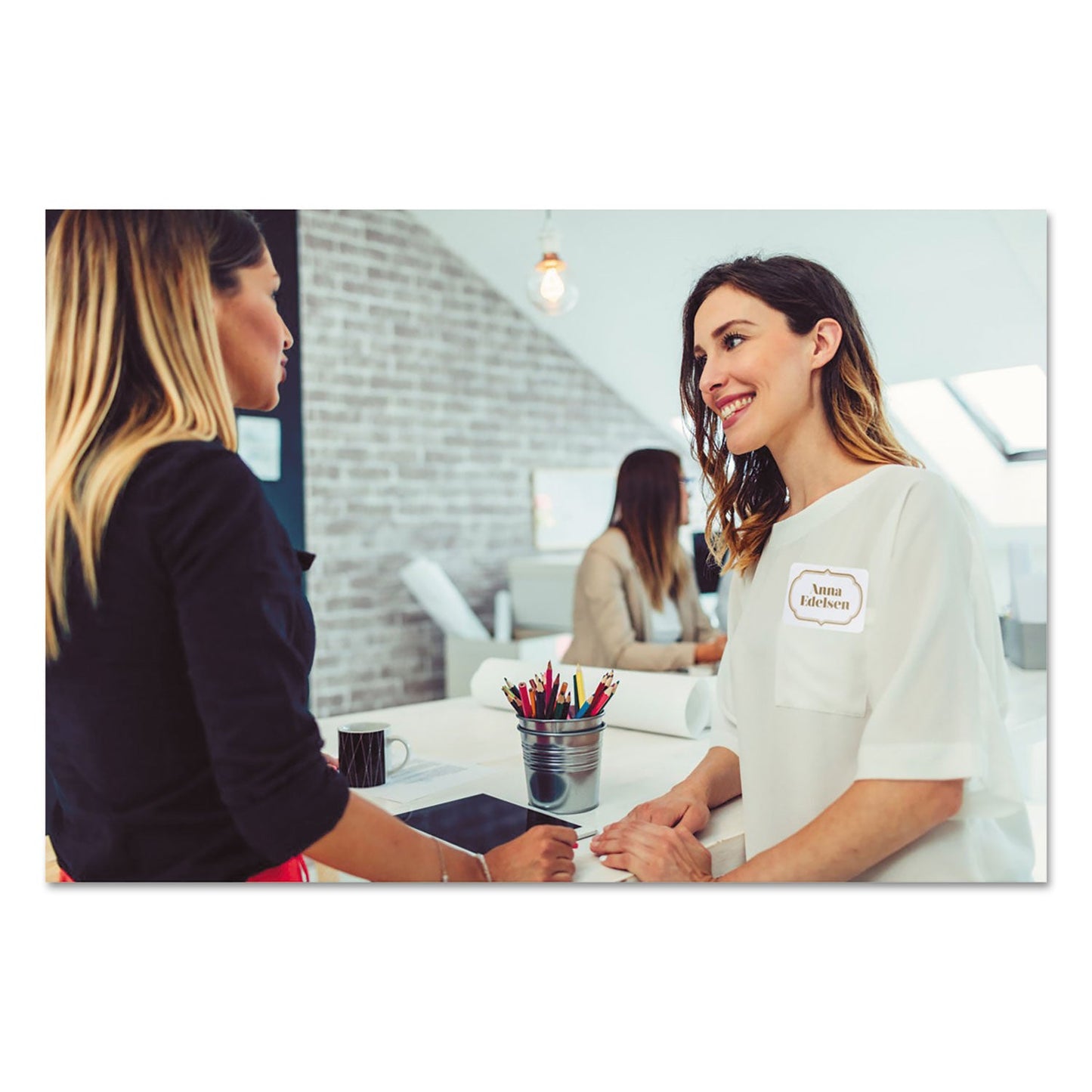 avery-flexible-adhesive-name-badge-labels-num-ave8720_3