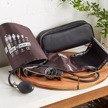 McKesson LUMEON™ Aneroid Sphygmomanometer Unit Thigh Cuff Nylon Cuff 40 - 66 cm Pocket Aneroid (804069_CS)