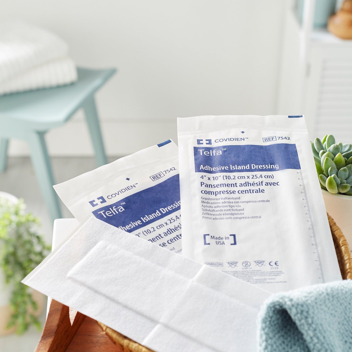 Telfa™ Island Dressing 4 X 10 Inch Rectangle Sterile (317991_BX)