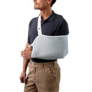 3M™ Ace™ Arm Sling with Padded Strap Buckle Closure / Adjustable Strap One Size Fits Most (1084231_EA)