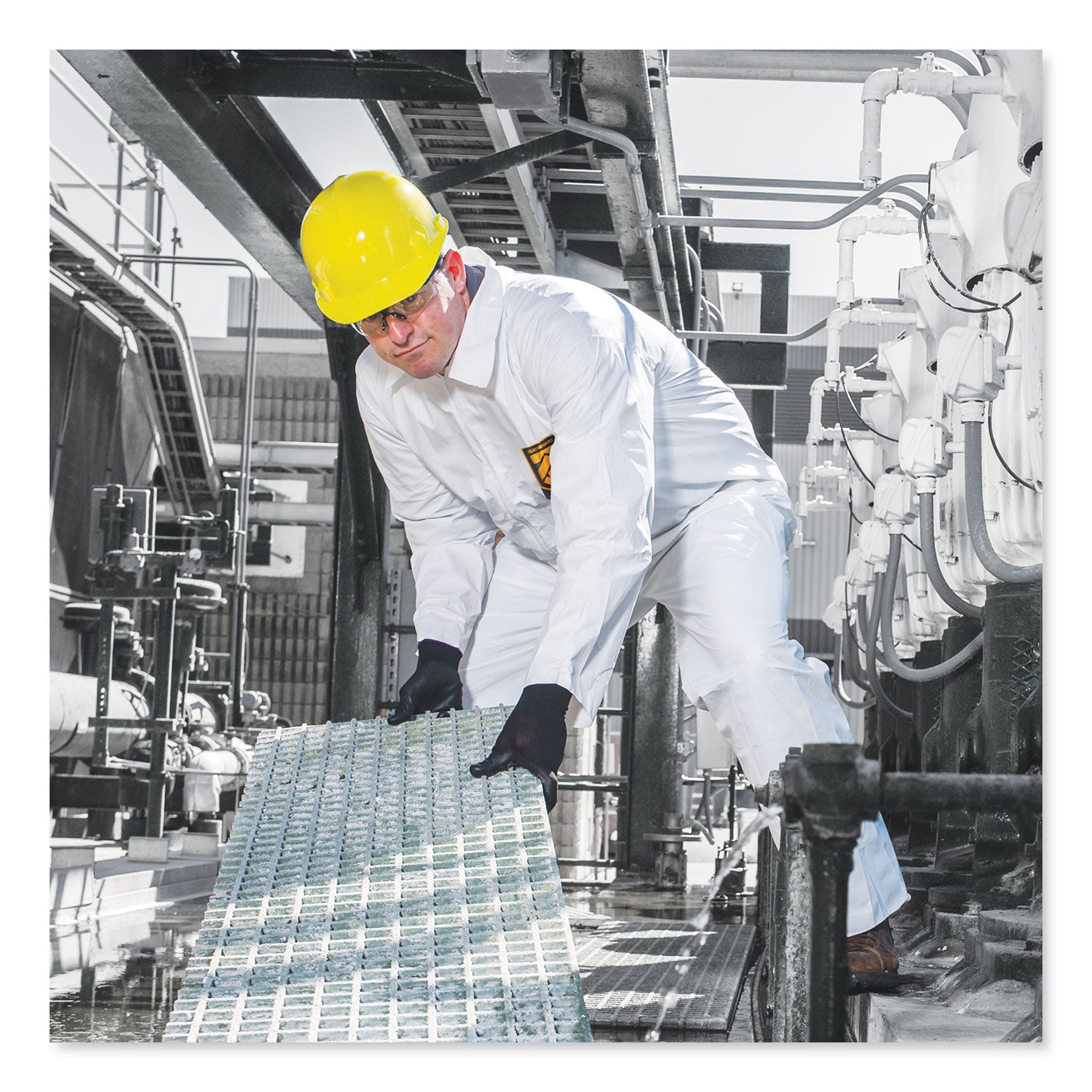 kleenguard™-a30-elastic-back-and-cuff-coveralls-2x-large-white-25-carton-ans46105_2
