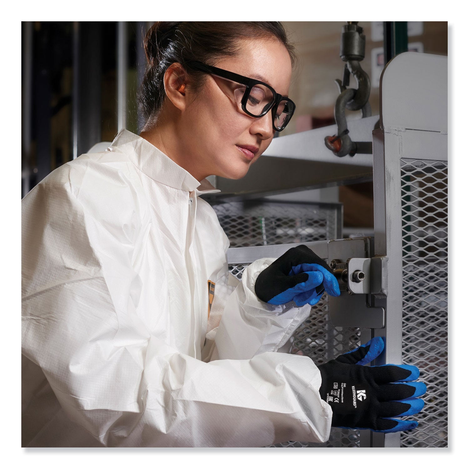 kleenguard-g40-foam-nitrile-coated-gloves-num-kim40225_5