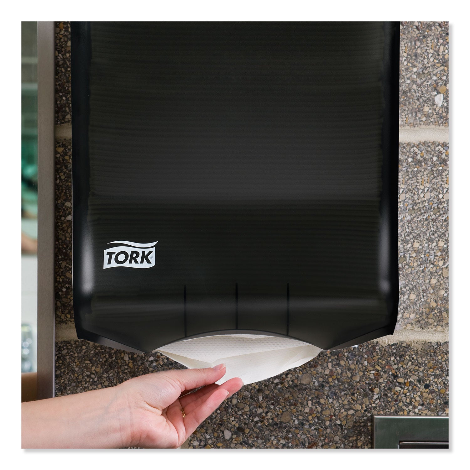 tork-folded-towel-dispenser-num-sca73tr_4