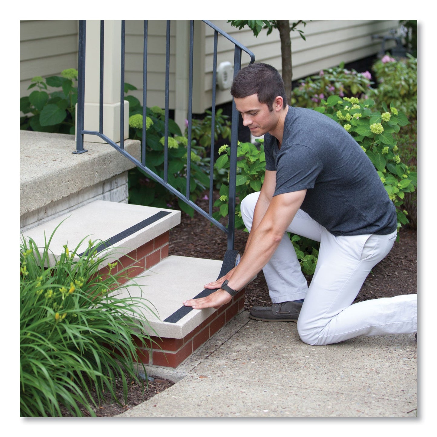 duck-tread-tape-num-duc1027475_3