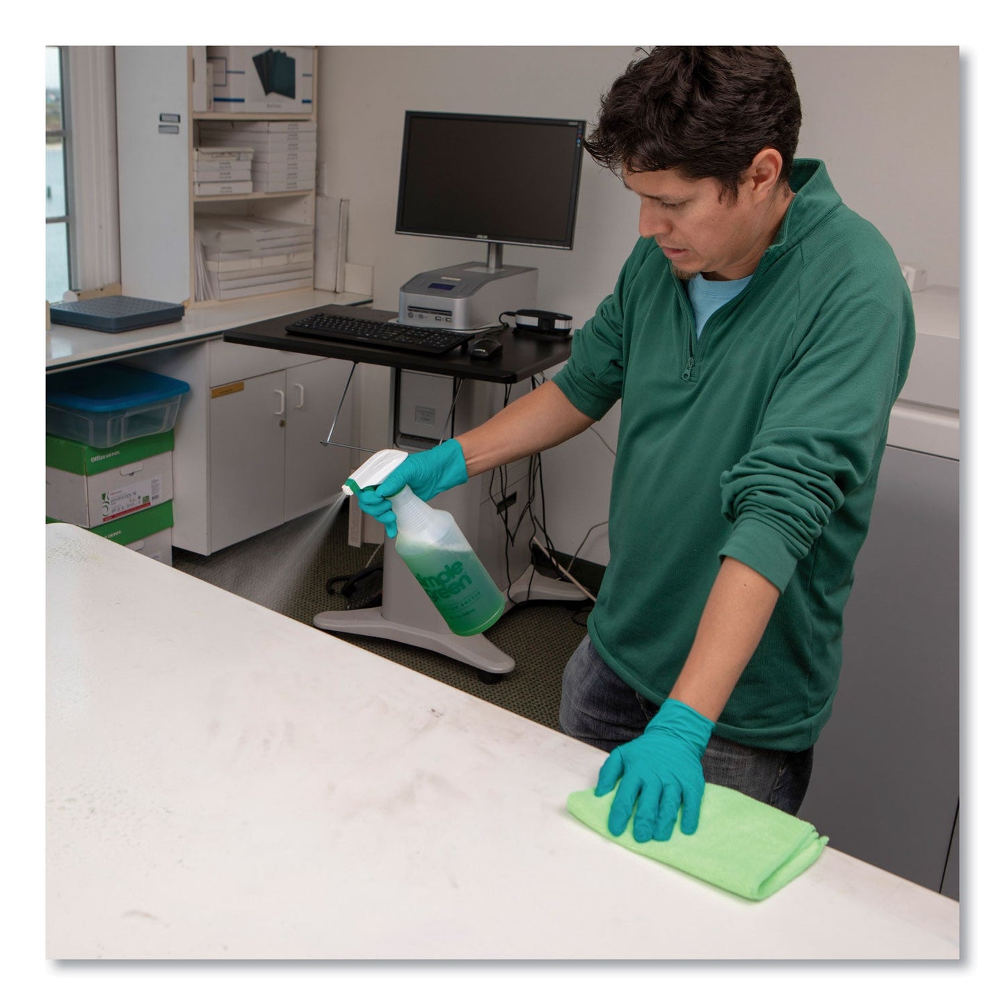 simple-green-industrial-cleaner-and-degreaser-num-smp13005-ea_5