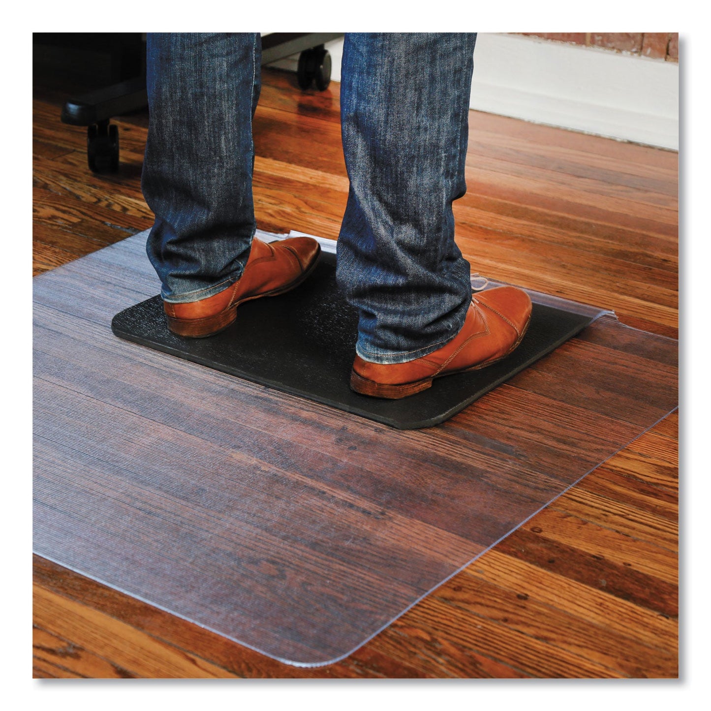 e-s-robbins-sit-or-stand-mat-for-carpet-or-hard-floors-num-esr184612_2