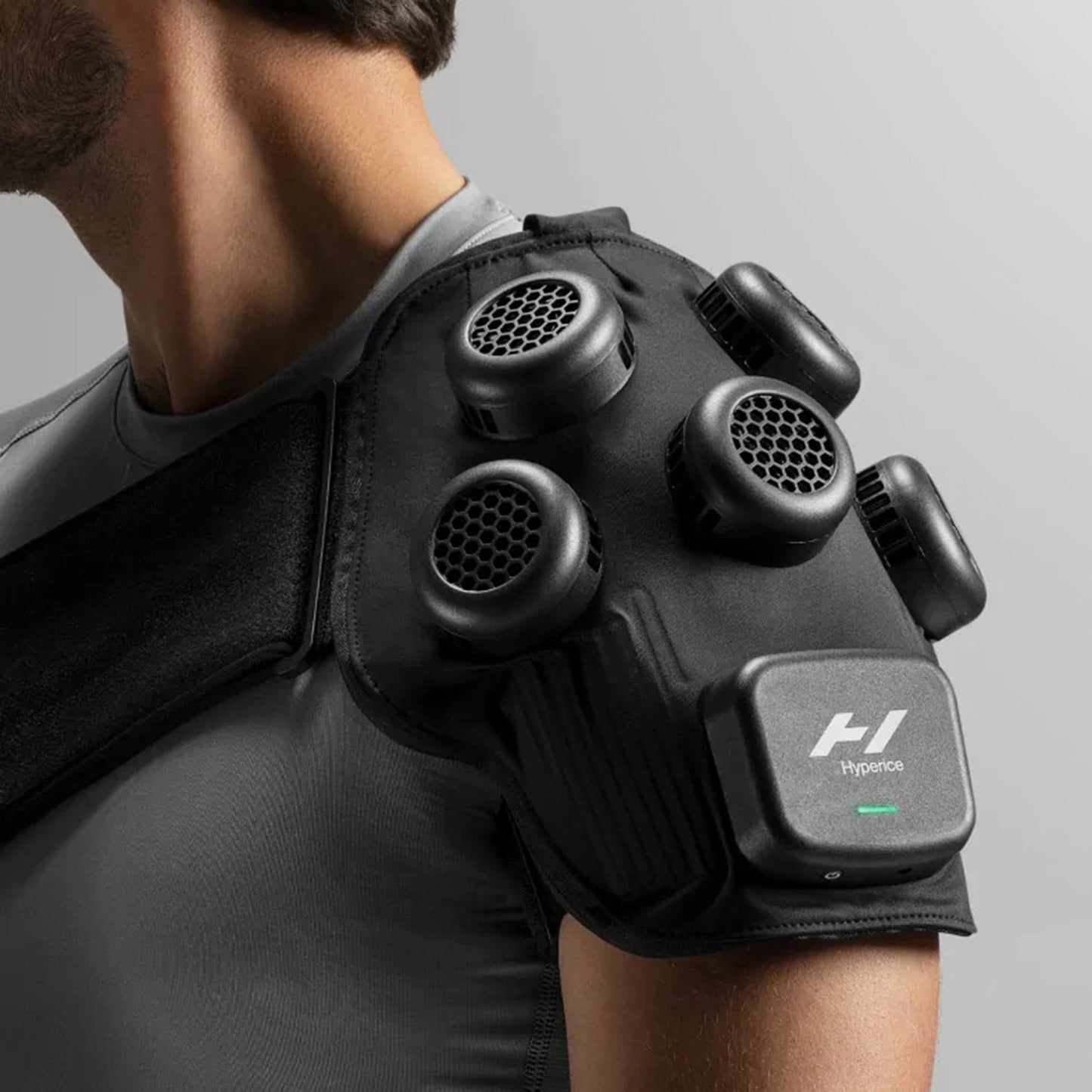 Hyperice X Hot / Cold Therapy Wrap Shoulder One Size Fits Most 1-1/2 X 10 X 12-1/2 Inch Reusable (1248113_EA)