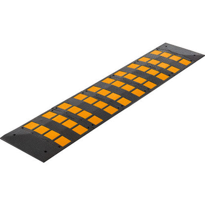 Global Industrial Rubber Speed Hump with Endcaps, 23-1/2'' W x 110"L (WB670774)
