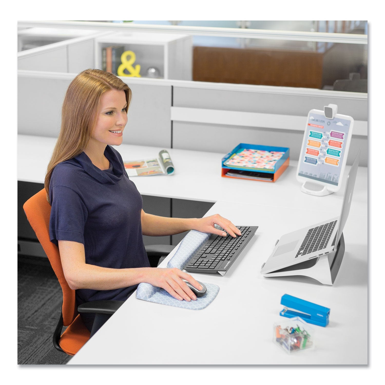 fellowes-plushtouch-keyboard-wrist-rest-num-fel9549801_3