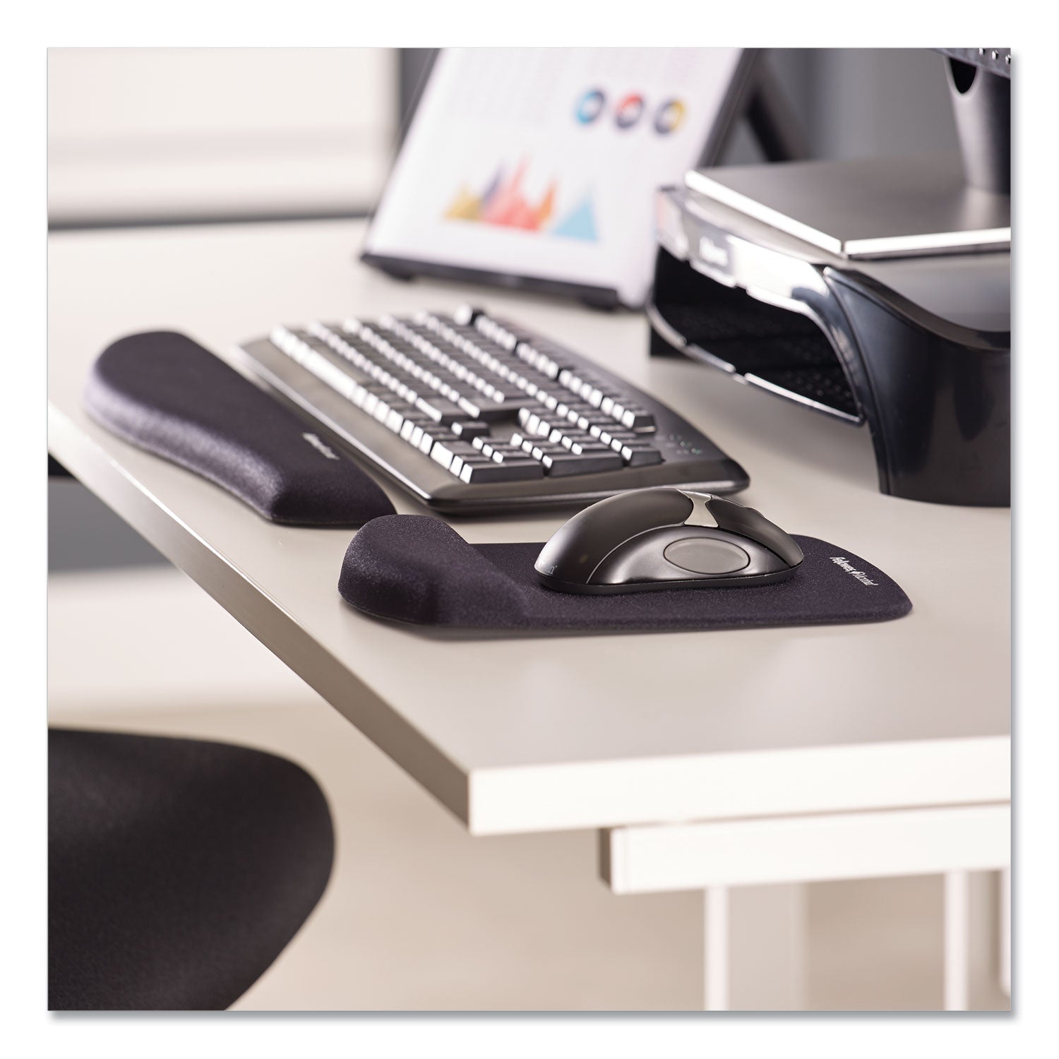 fellowes-plushtouch-keyboard-wrist-rest-num-3328985_4