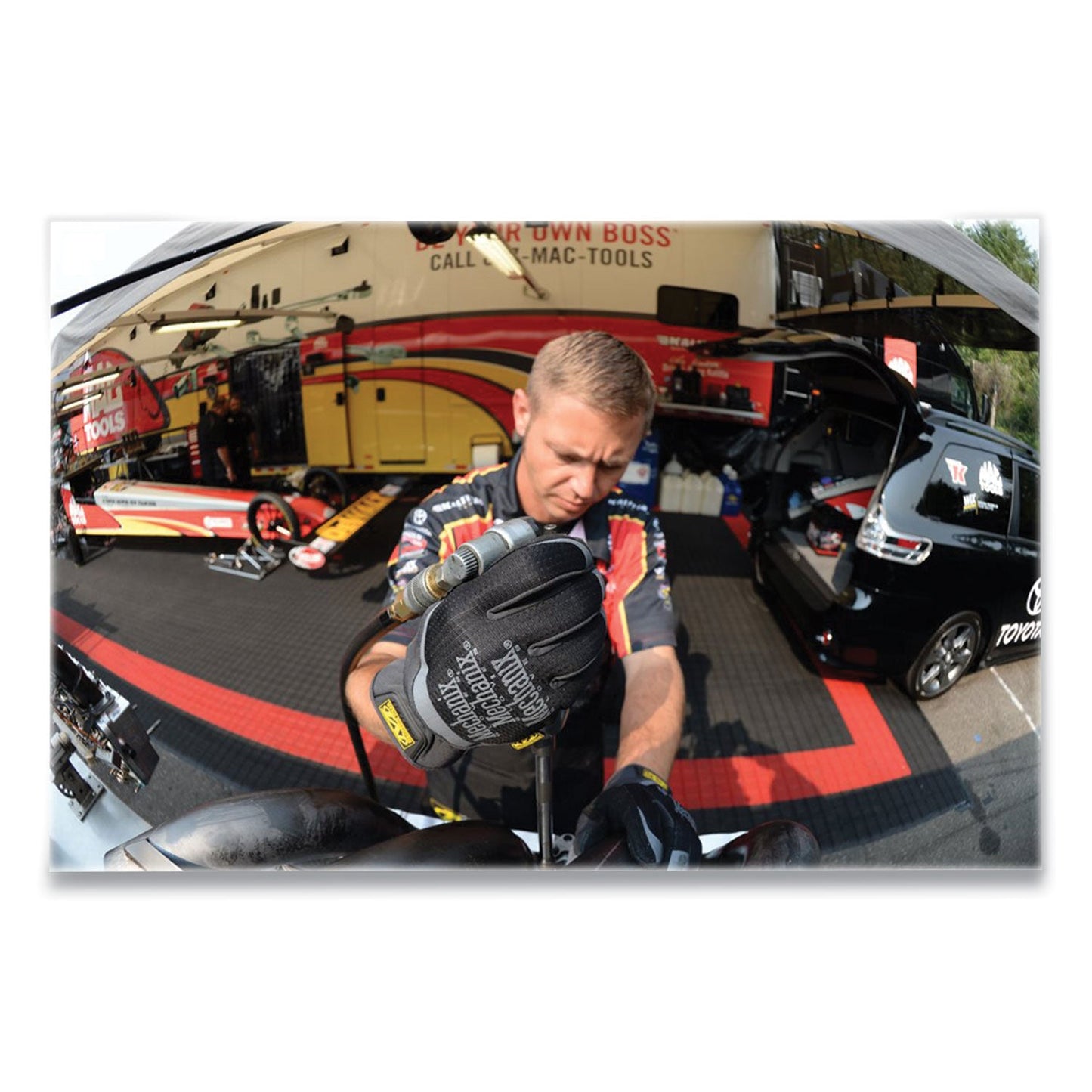 mechanix-wear-fastfit-work-gloves-num-rtsmff05010_3