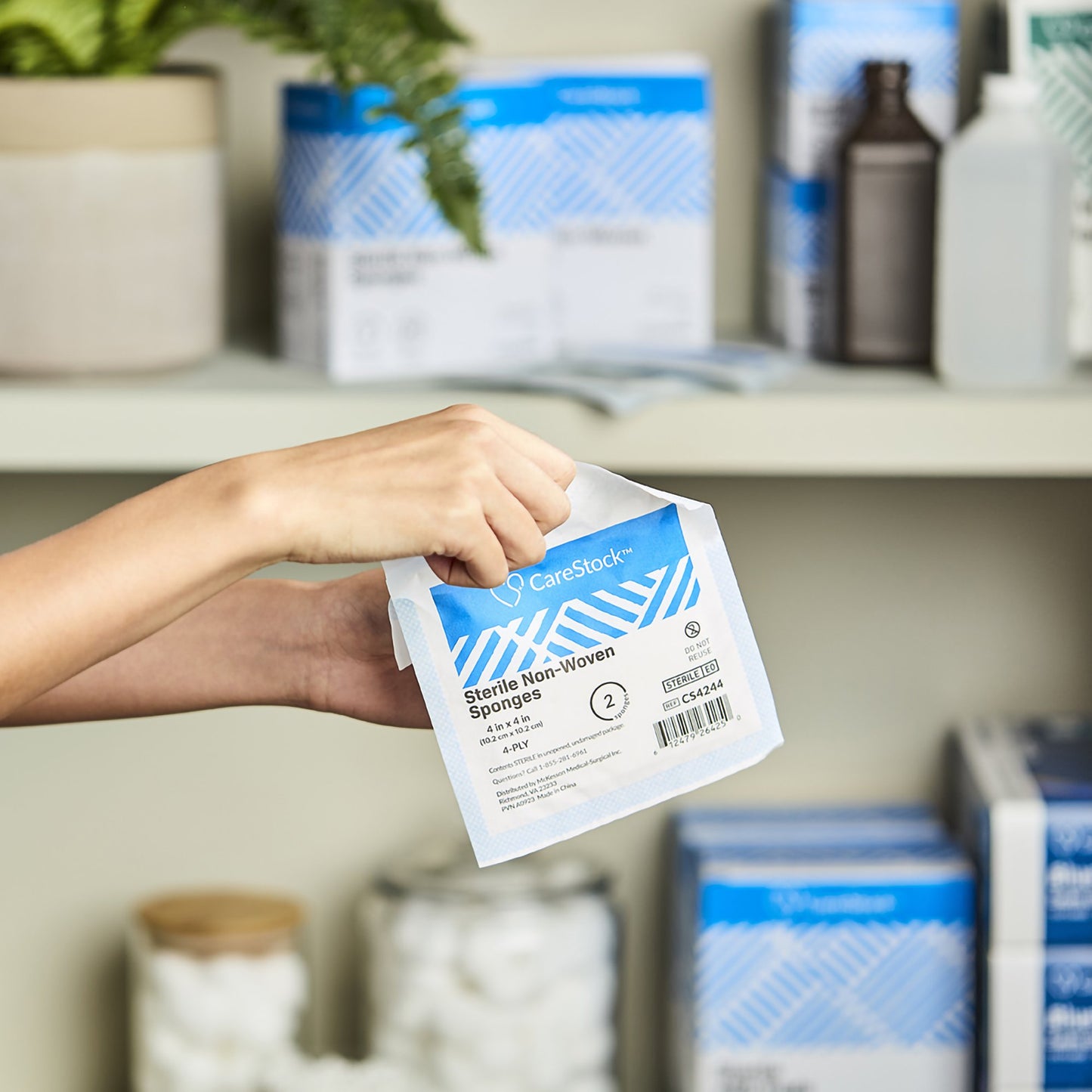 CareStock™ Gauze Sponge 4 X 4 Inch 4-Ply Sterile 2 per Pack (1242210_BX)