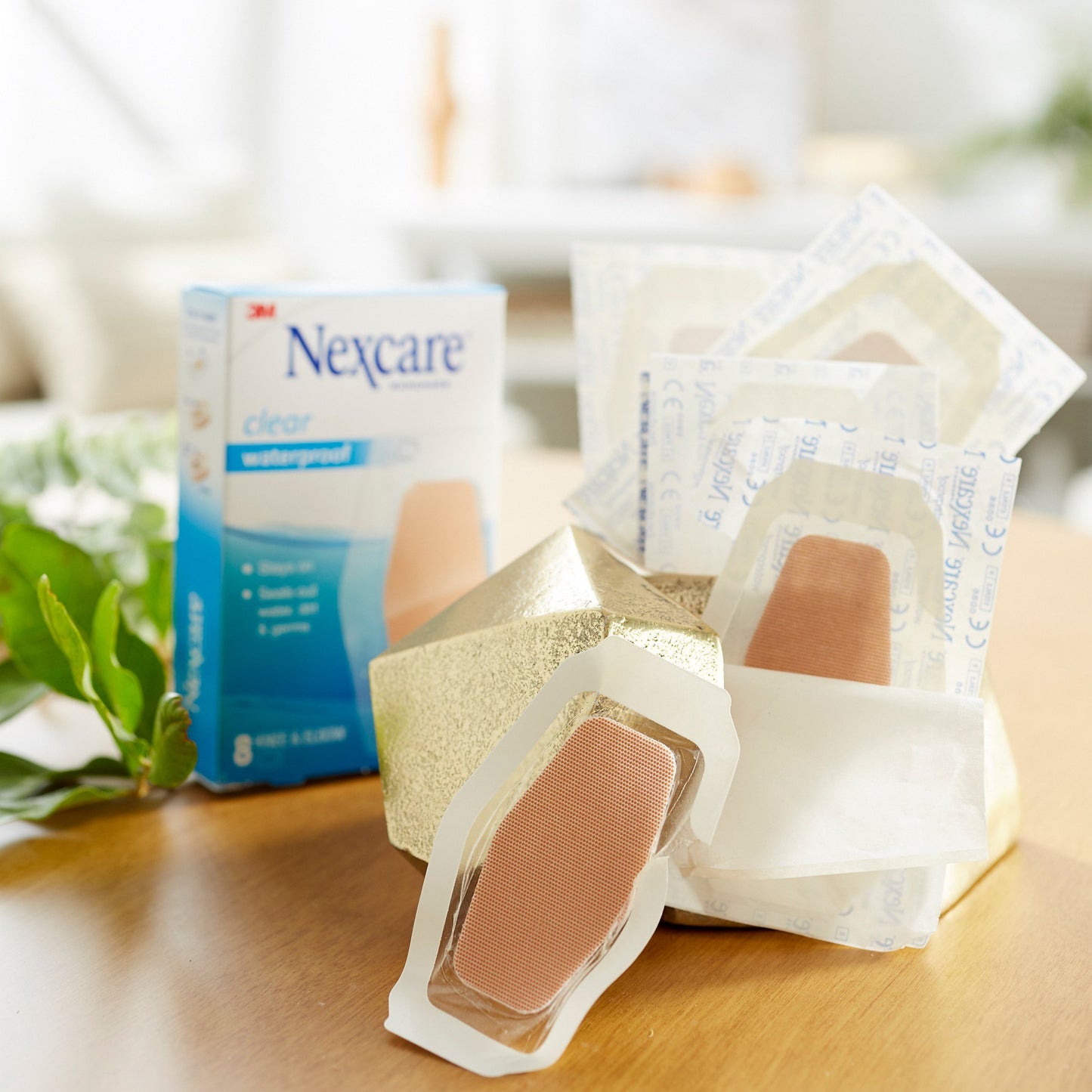 Nexcare™ Waterproof Adhesive Strip 2-3/8 X 3½ Inch Plastic Knee / Elbow Sheer Sterile (851822_CS)