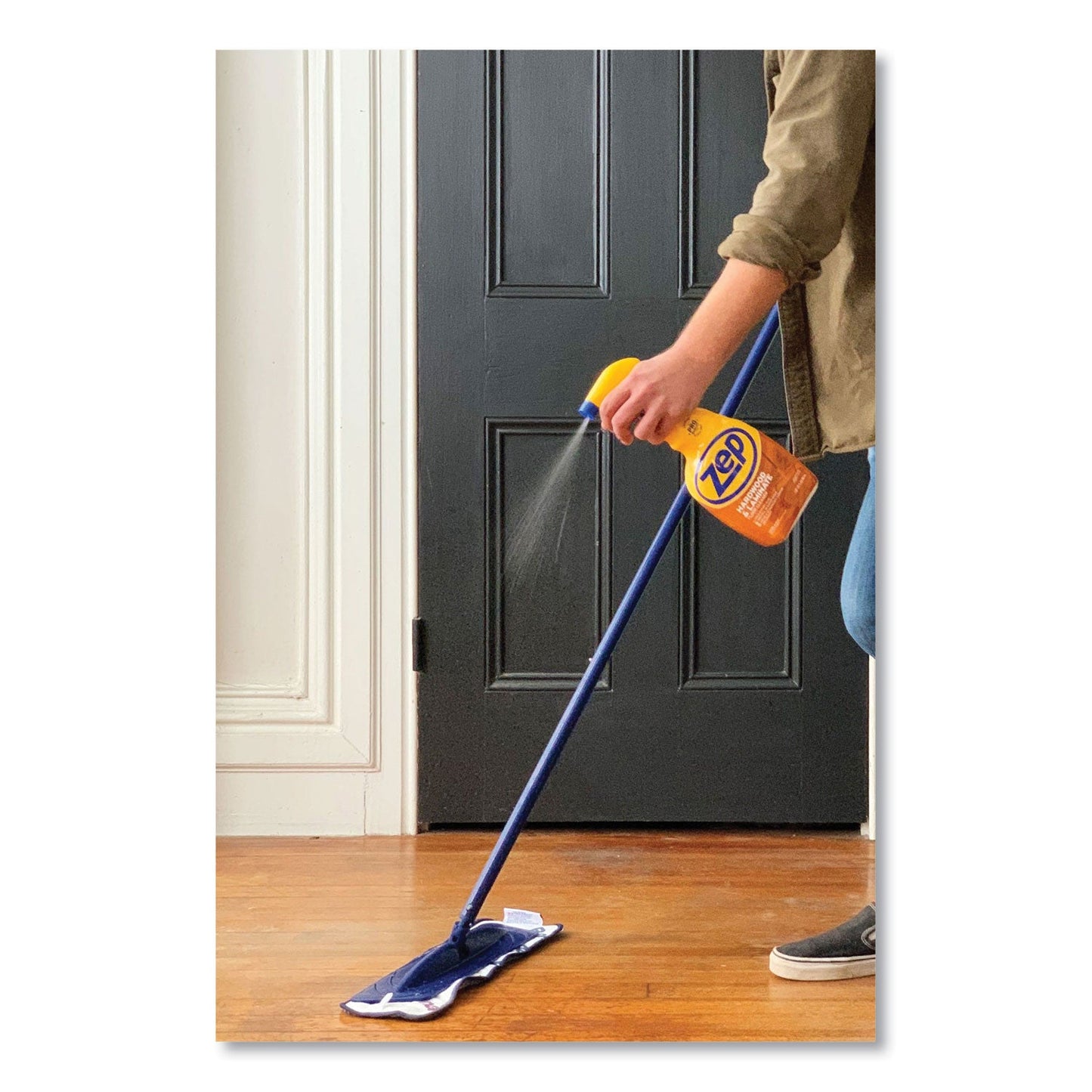 zep-commercial-hardwood-and-laminate-cleaner-num-zpezuhlf32ct_5