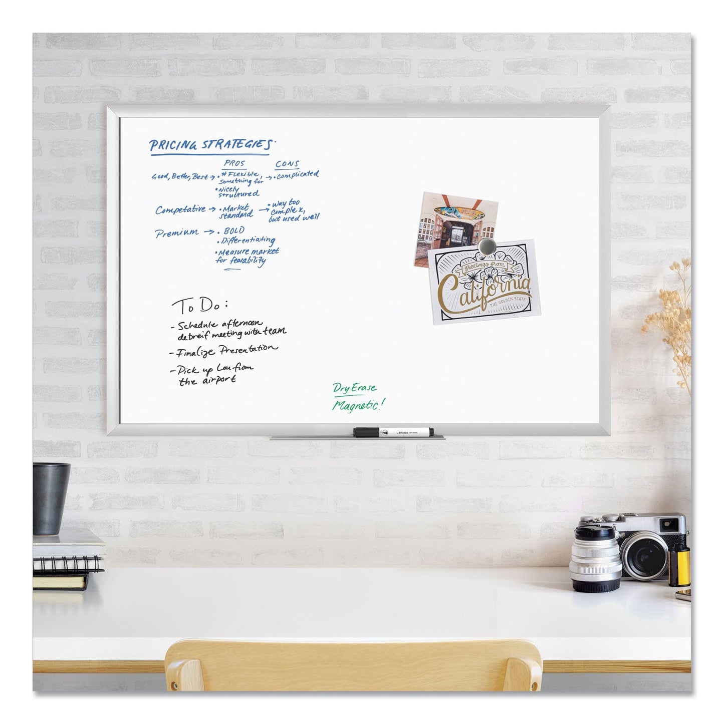 u-brands-magnetic-dry-erase-board-with-aluminum-frame-num-ubr071u0001_3
